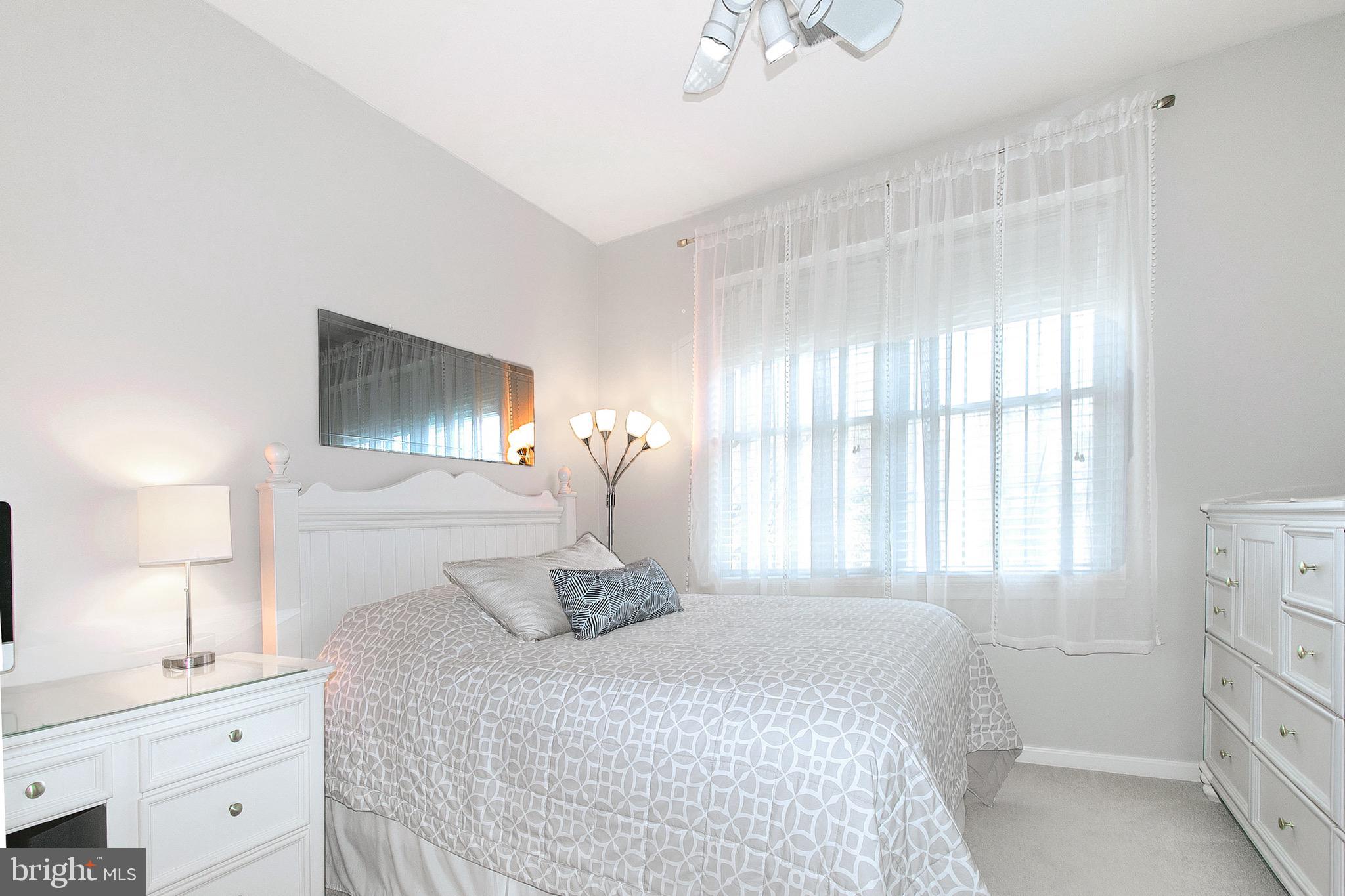 MAPLE HILL ESTATES - Residential