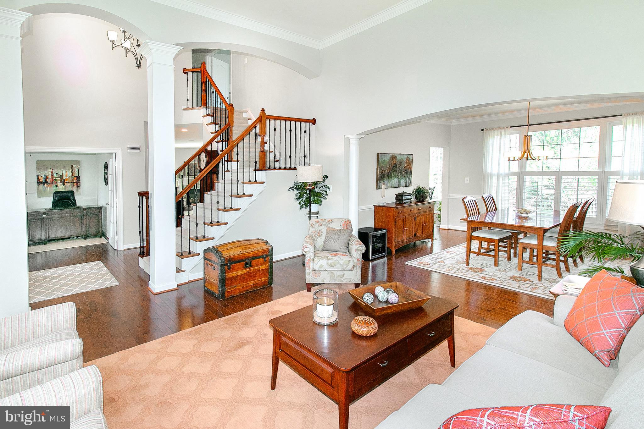 4700 AUTUMN GLORY WAY