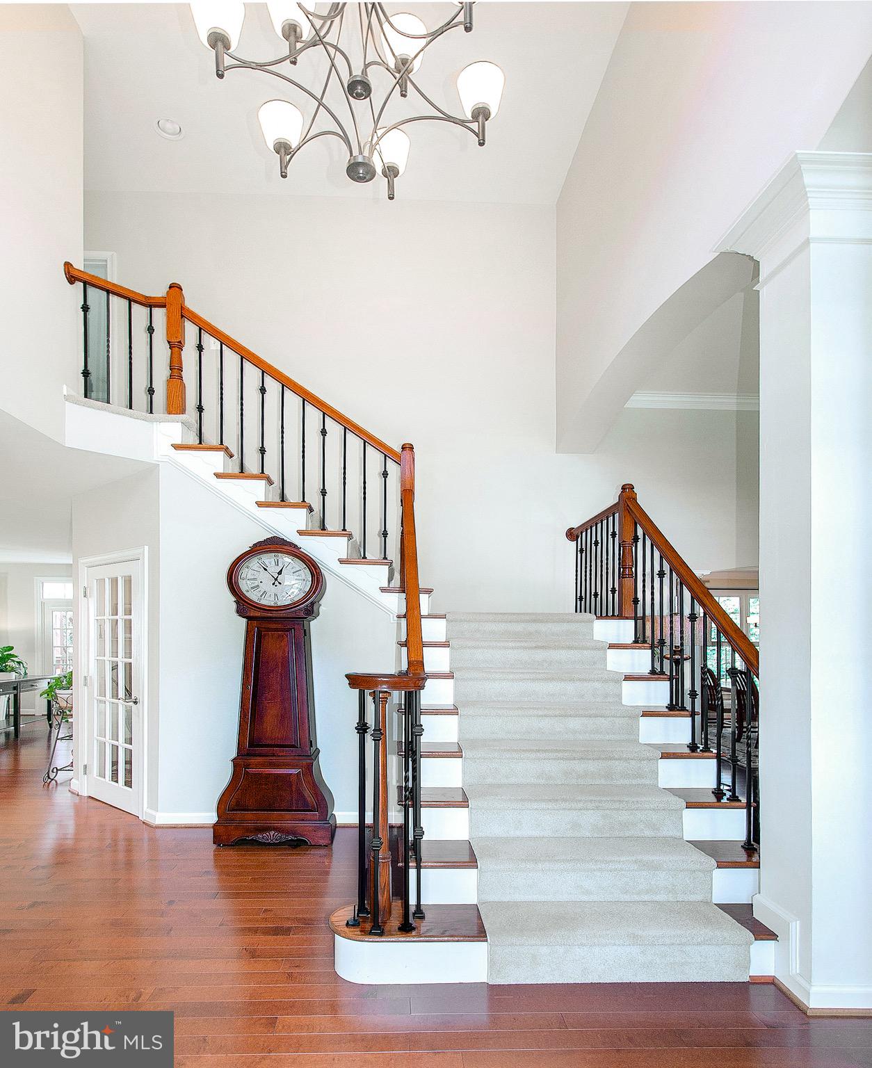 4700 AUTUMN GLORY WAY