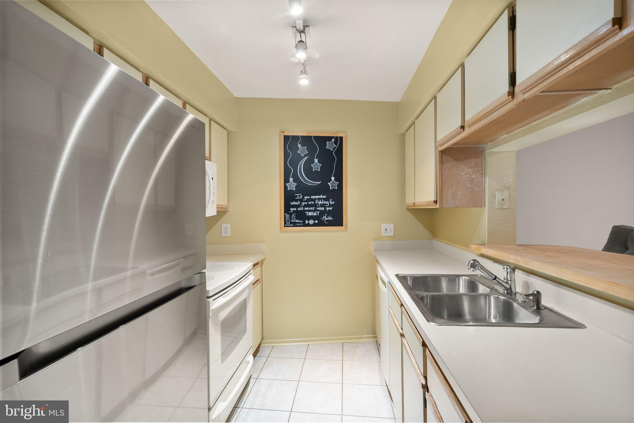 3313 WYNDHAM CIRCLE 3209