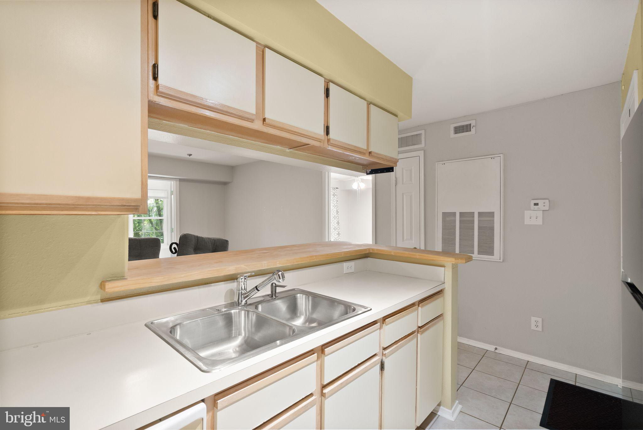3313 WYNDHAM CIRCLE 3209