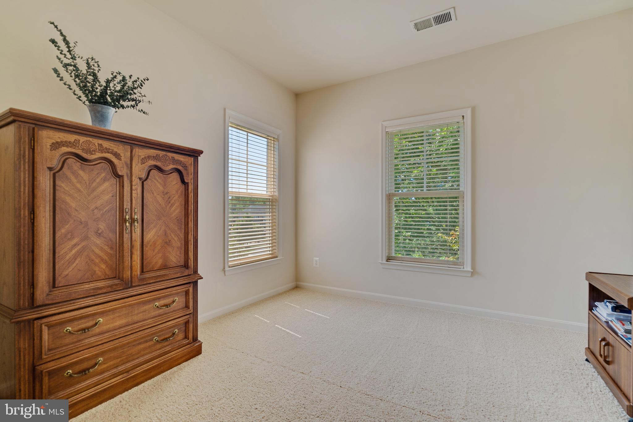 PEMBROOKE/VICTORY LAKES - Residential