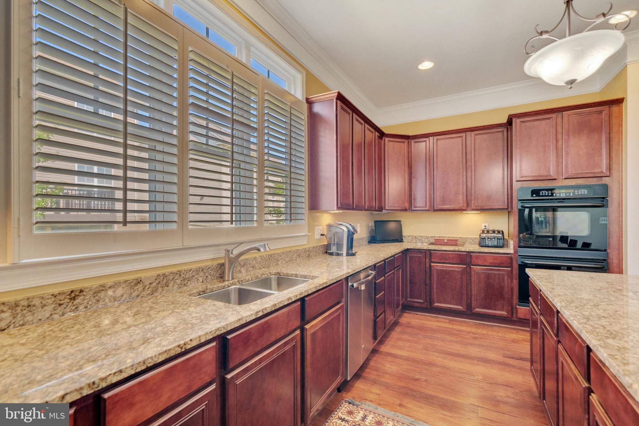 PEMBROOKE/VICTORY LAKES - Residential