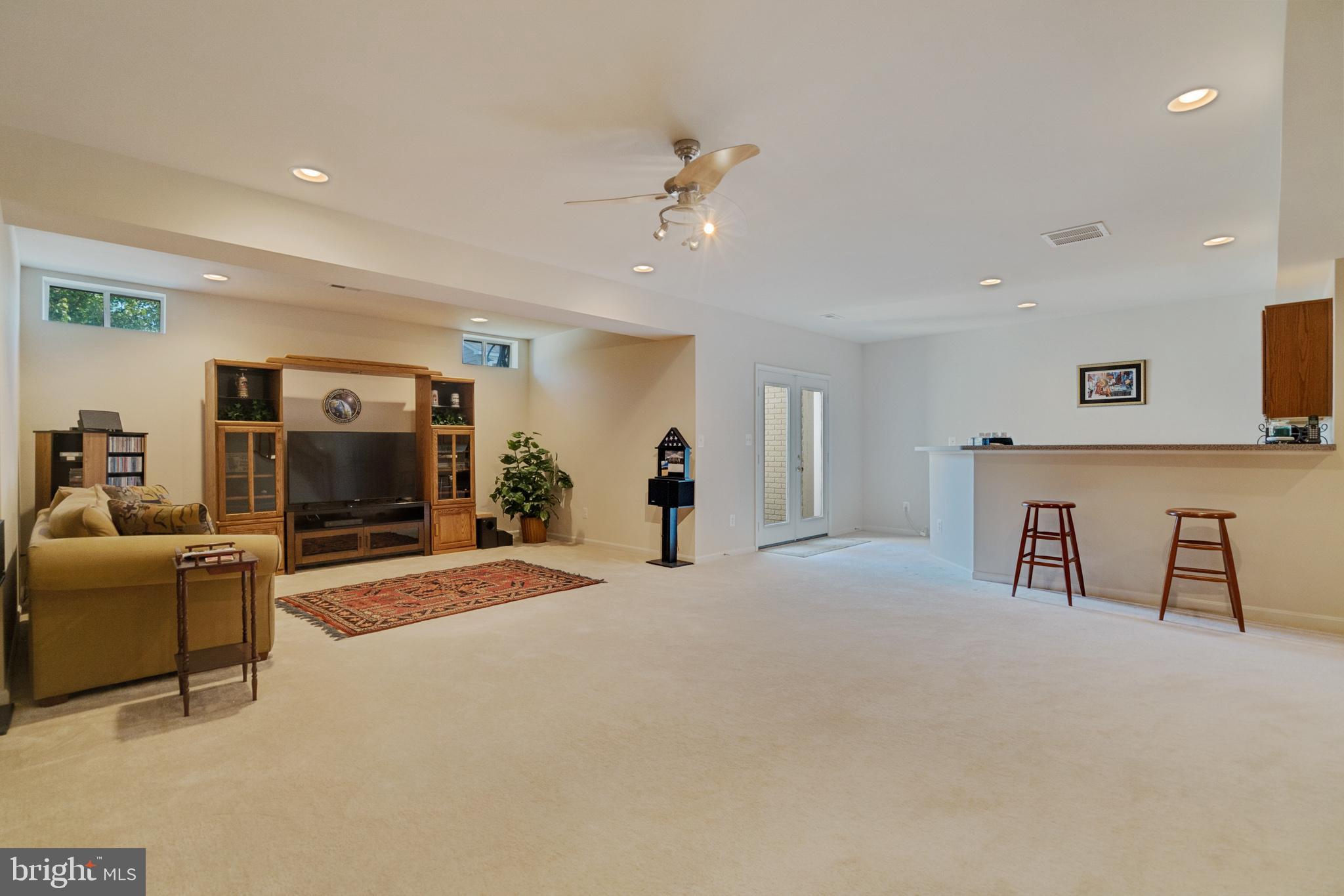 PEMBROOKE/VICTORY LAKES - Residential