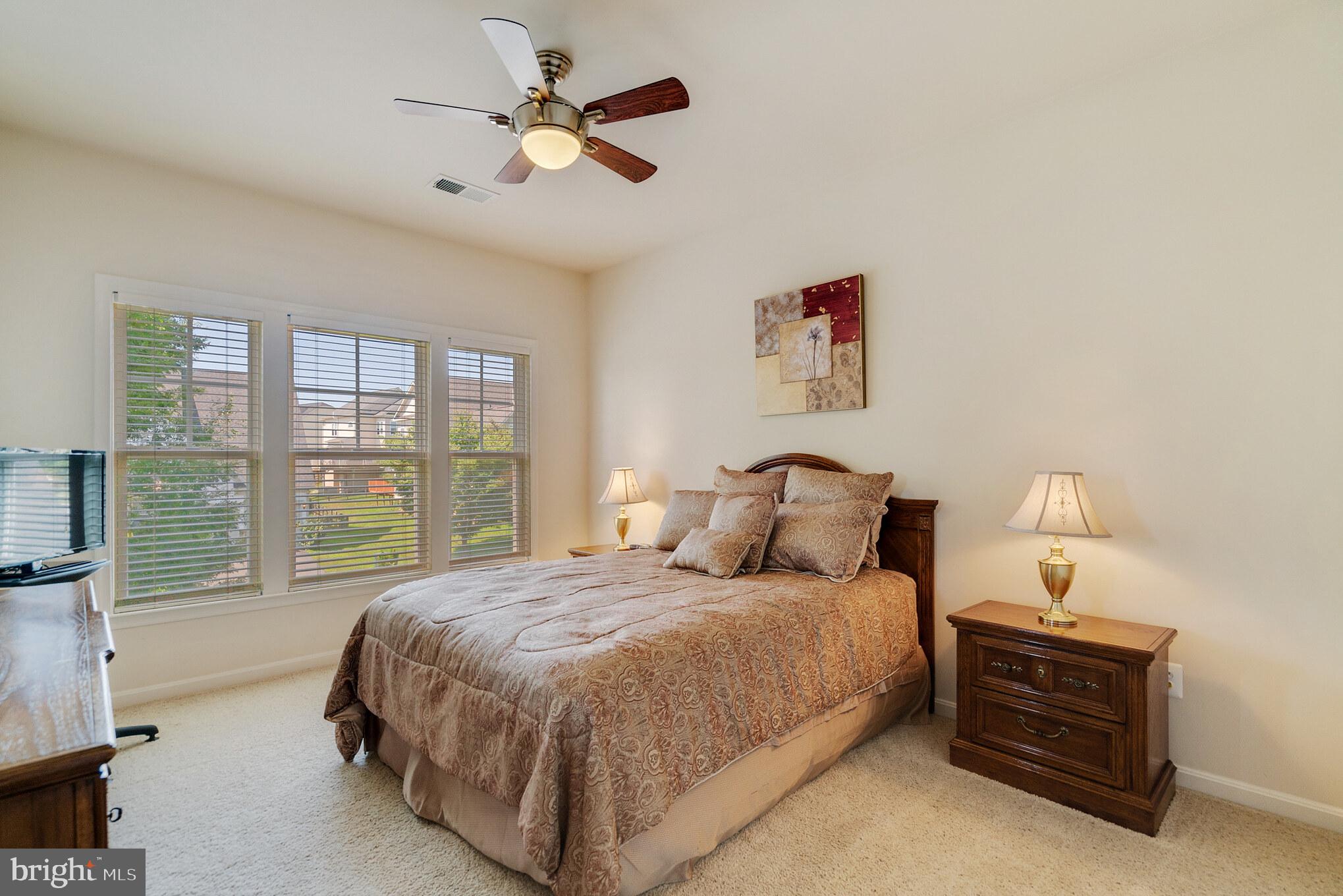 PEMBROOKE/VICTORY LAKES - Residential