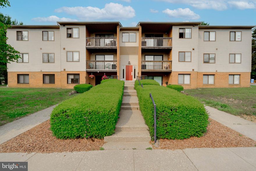 Back on the market!!!! You get a 2nd chance!!!! Why rent when you can buy!!! Must see this 2 BR, 1 Bath condo. Freshly painted in neutral tones and new carpet. LVP flooring in main areas of the home. Make your appointment today!!!! Square footage is approx.  There are cracks in the kitchen floor that were not documented in the listing docs.