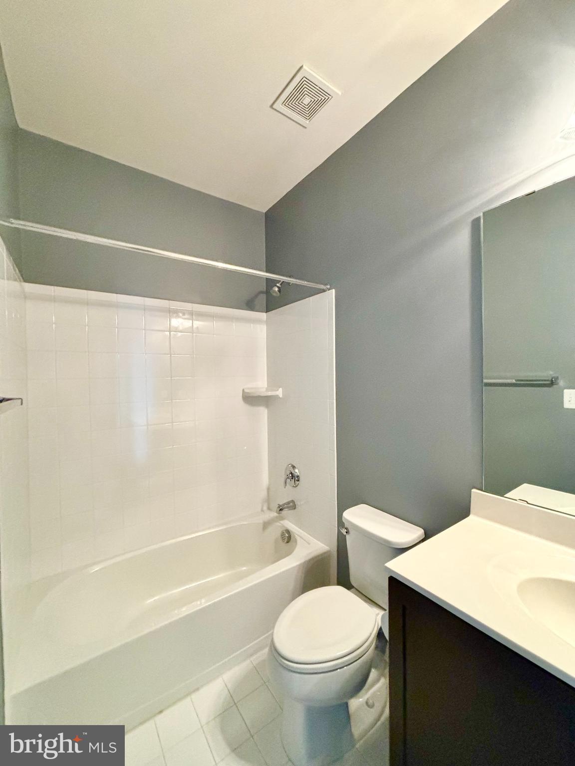 EMBREY MILL - Residential Lease