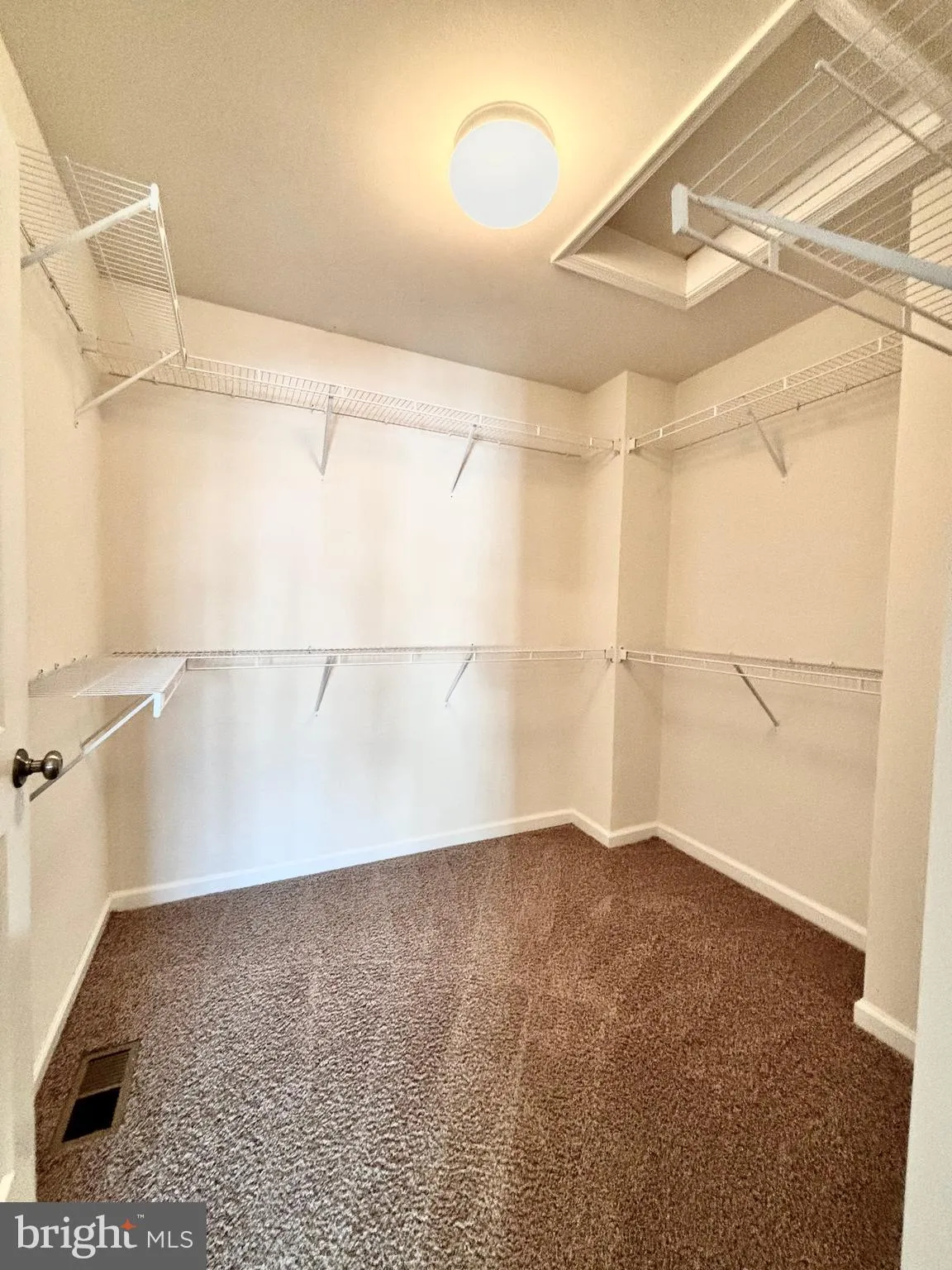 Stafford, Virginia 22554, United States, 3 Bedrooms Bedrooms, ,4 BathroomsBathrooms,Residential,Active,117942