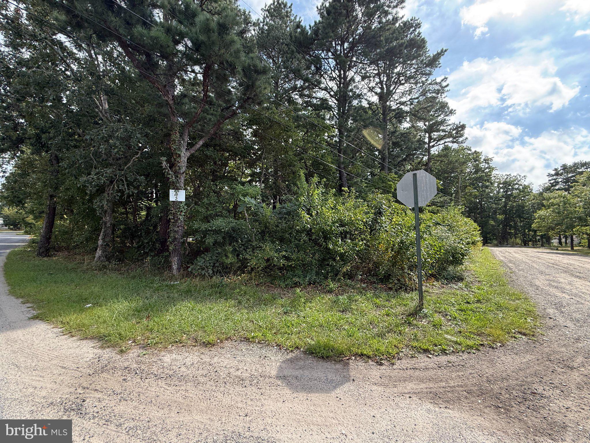 0 E COLLINGS DRIVE