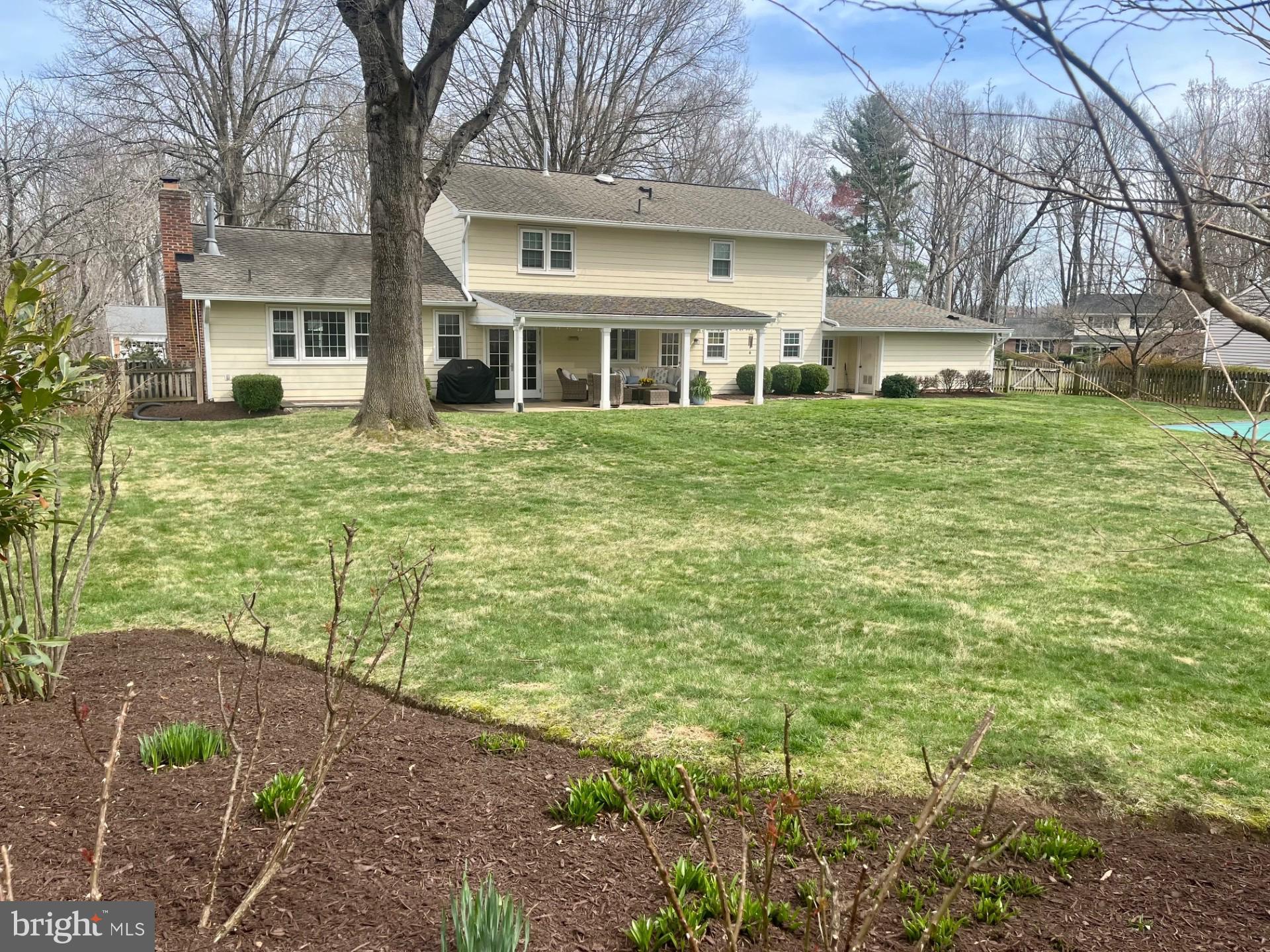 1714 SADDLE RIDGE COURT