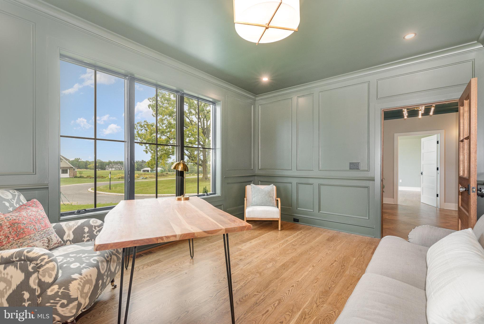 GLENDALE ESTATES - Residential