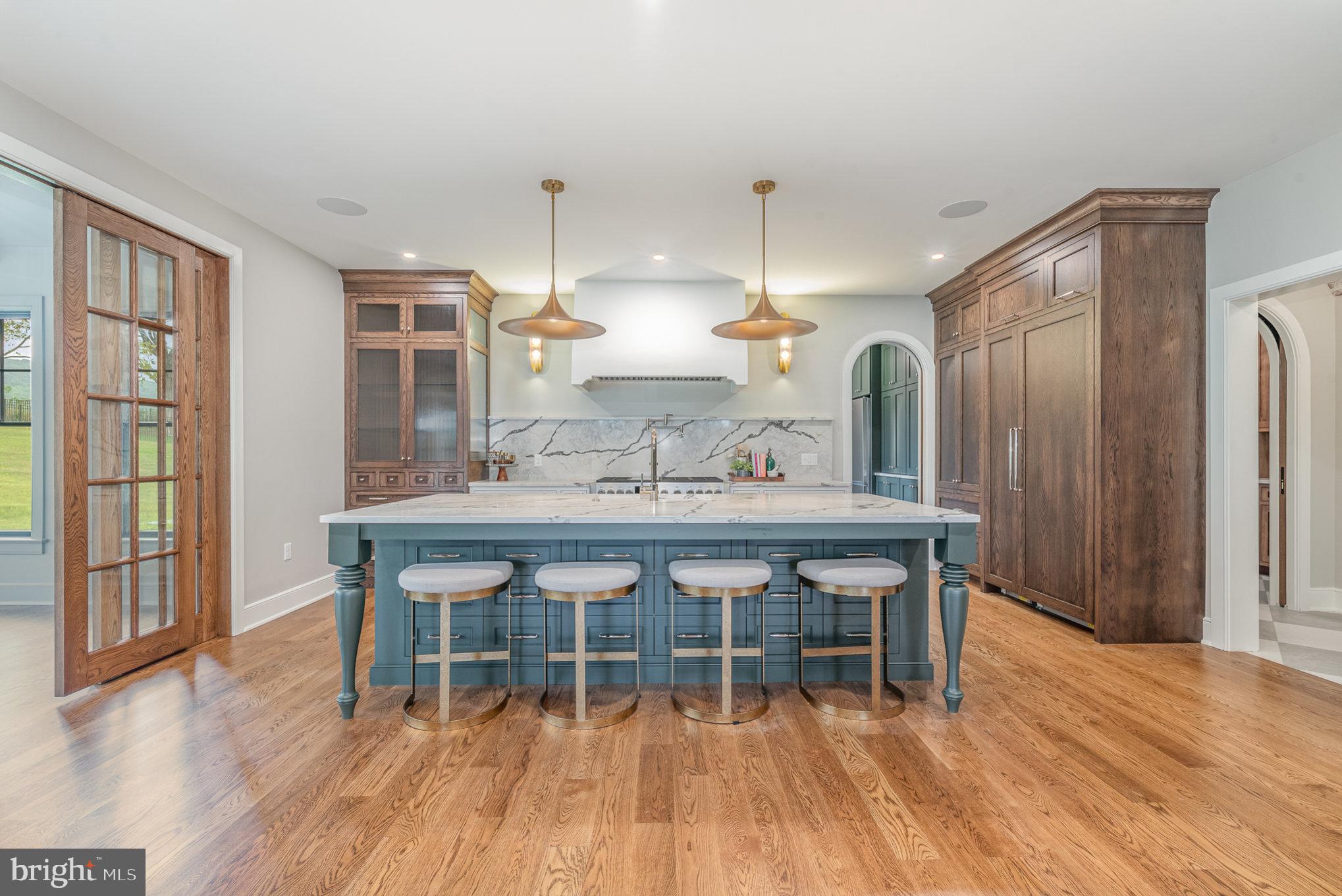 GLENDALE ESTATES - Residential