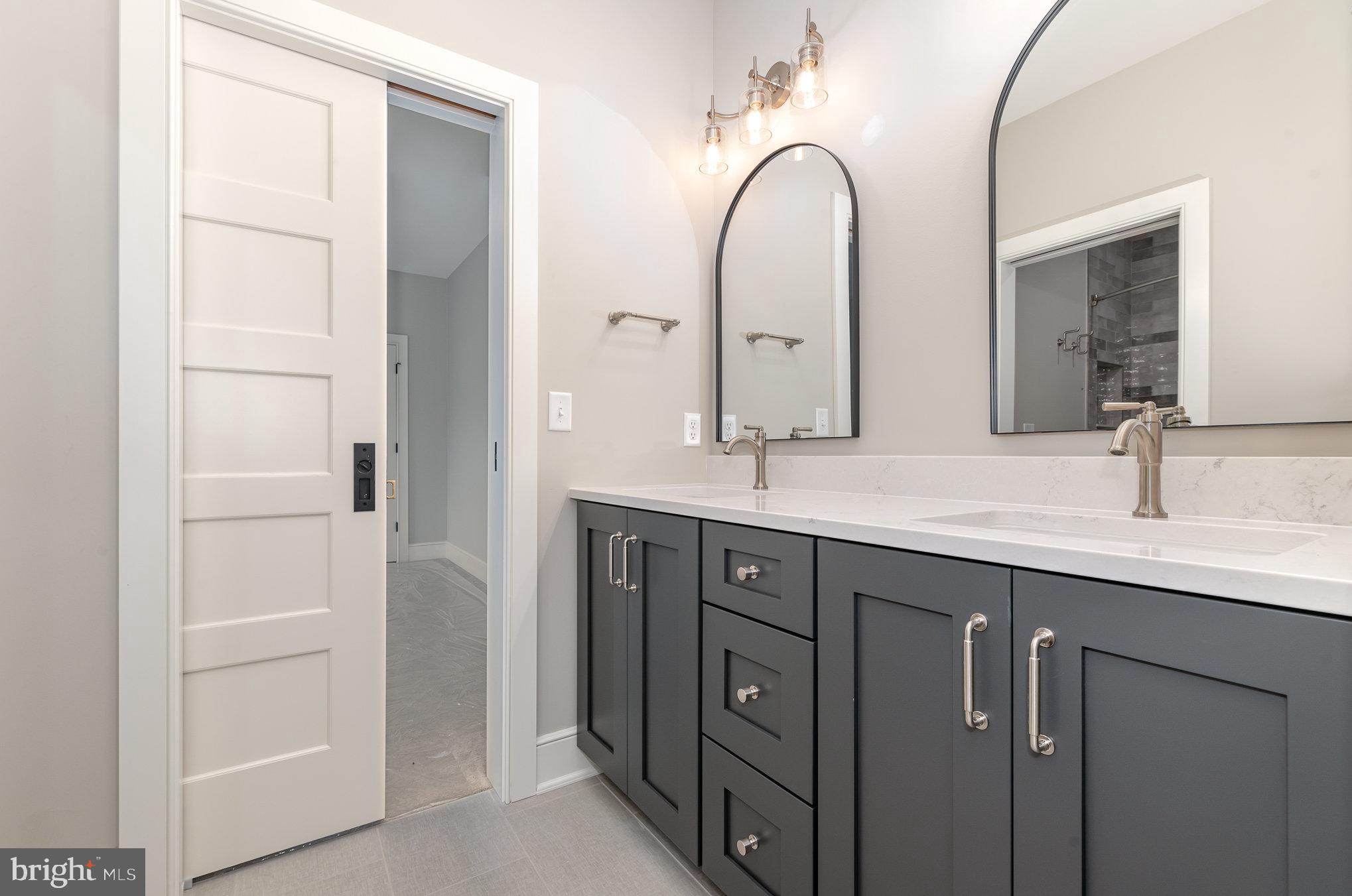 GLENDALE ESTATES - Residential