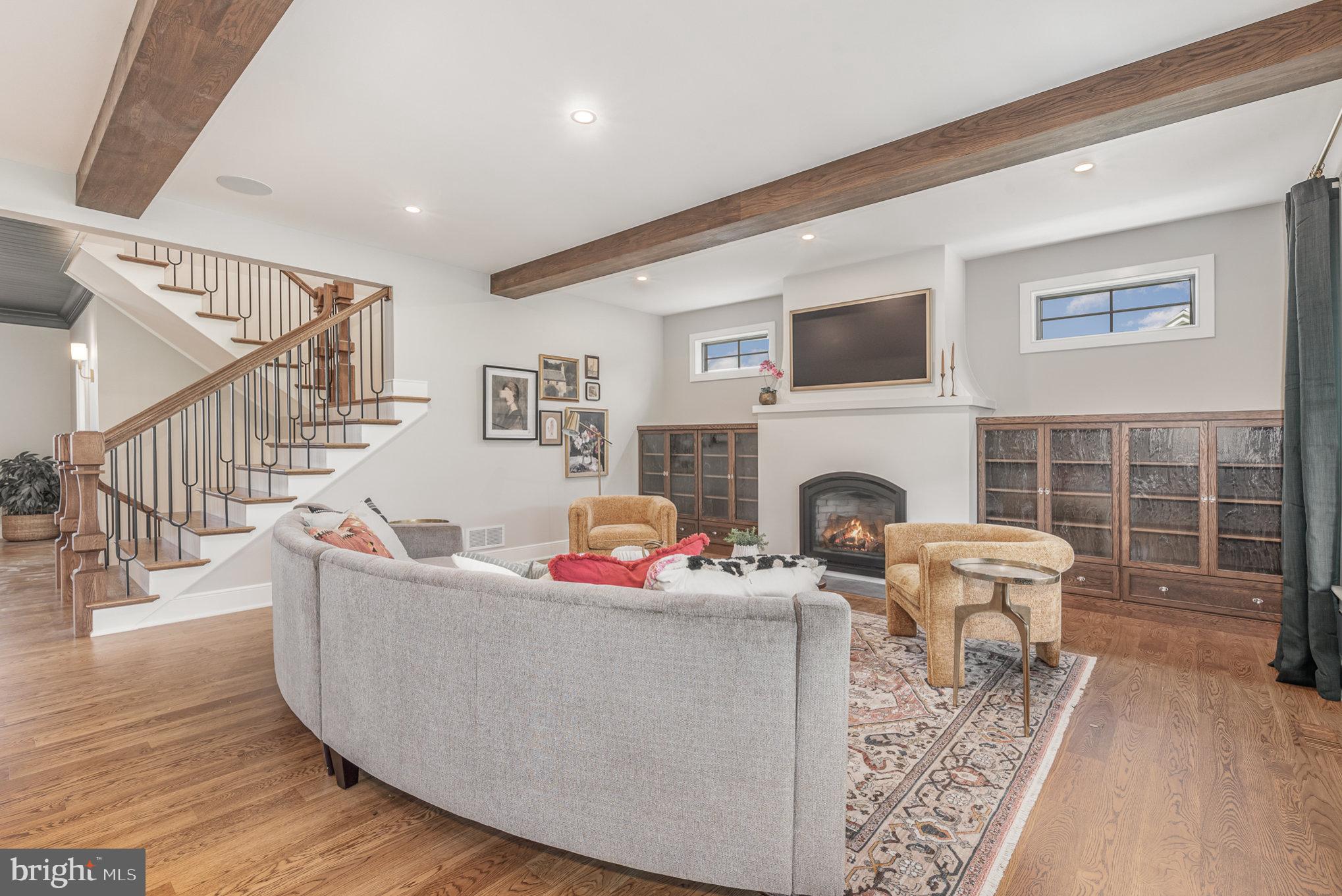 GLENDALE ESTATES - Residential