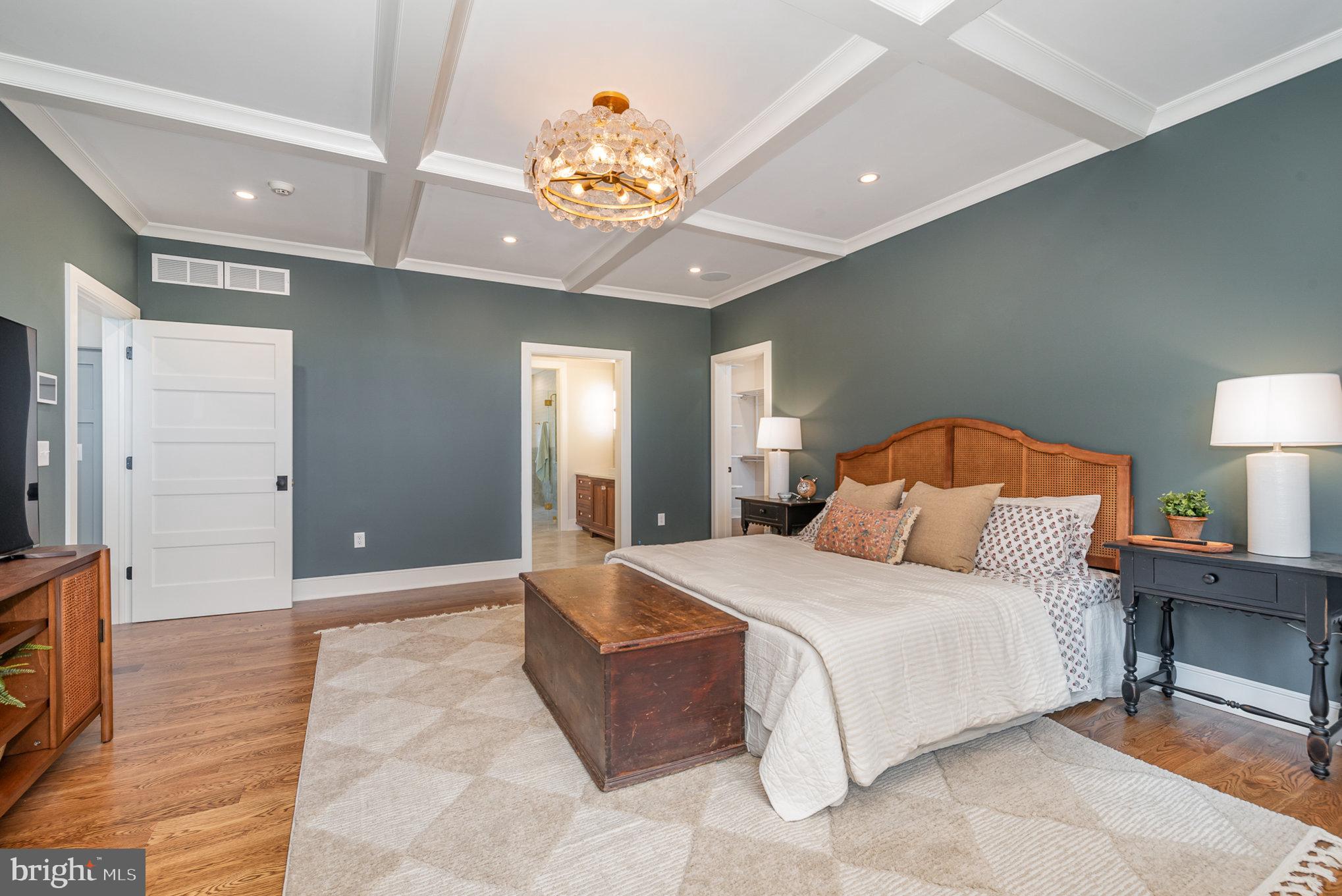 GLENDALE ESTATES - Residential