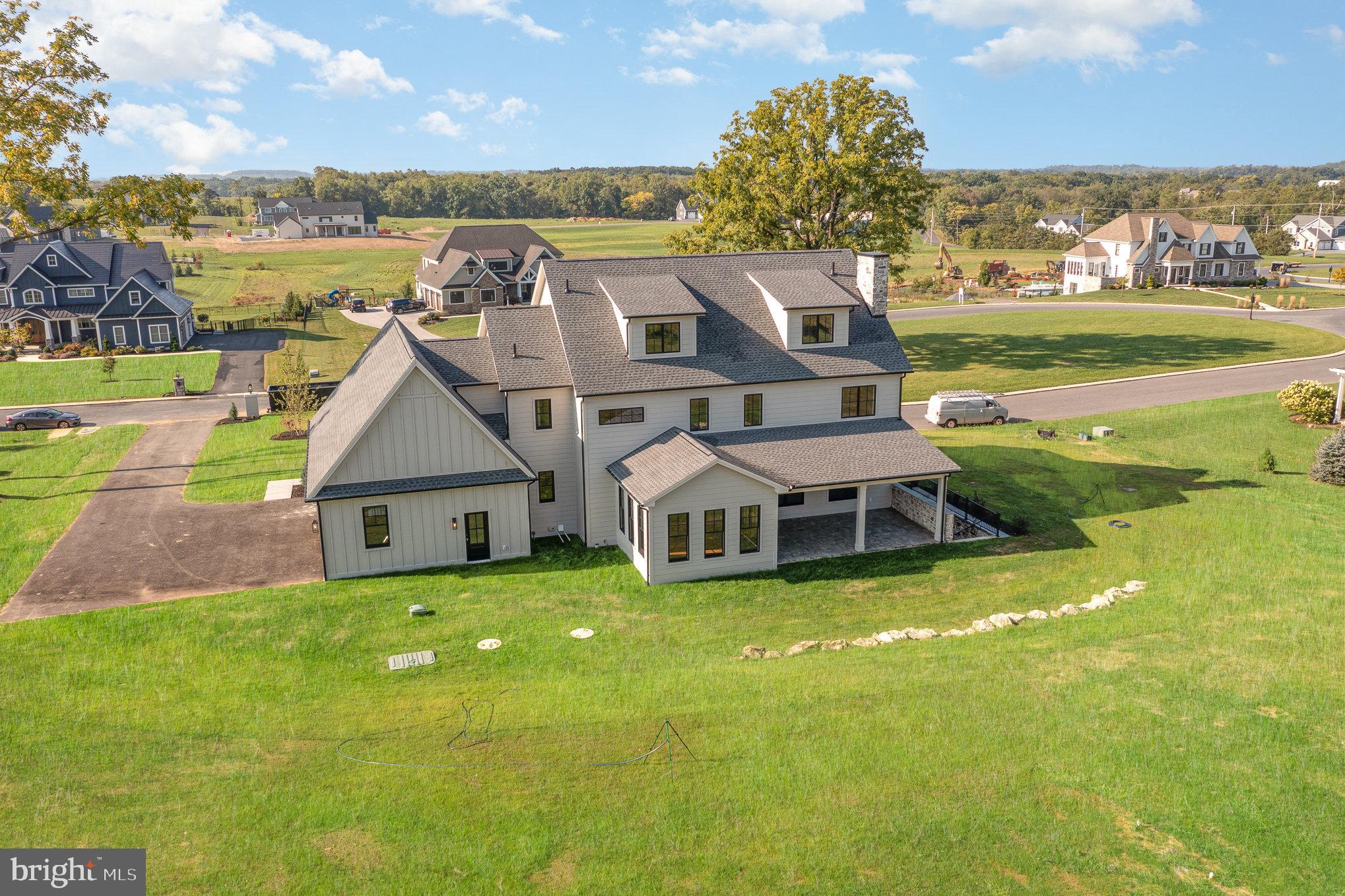 GLENDALE ESTATES - Residential