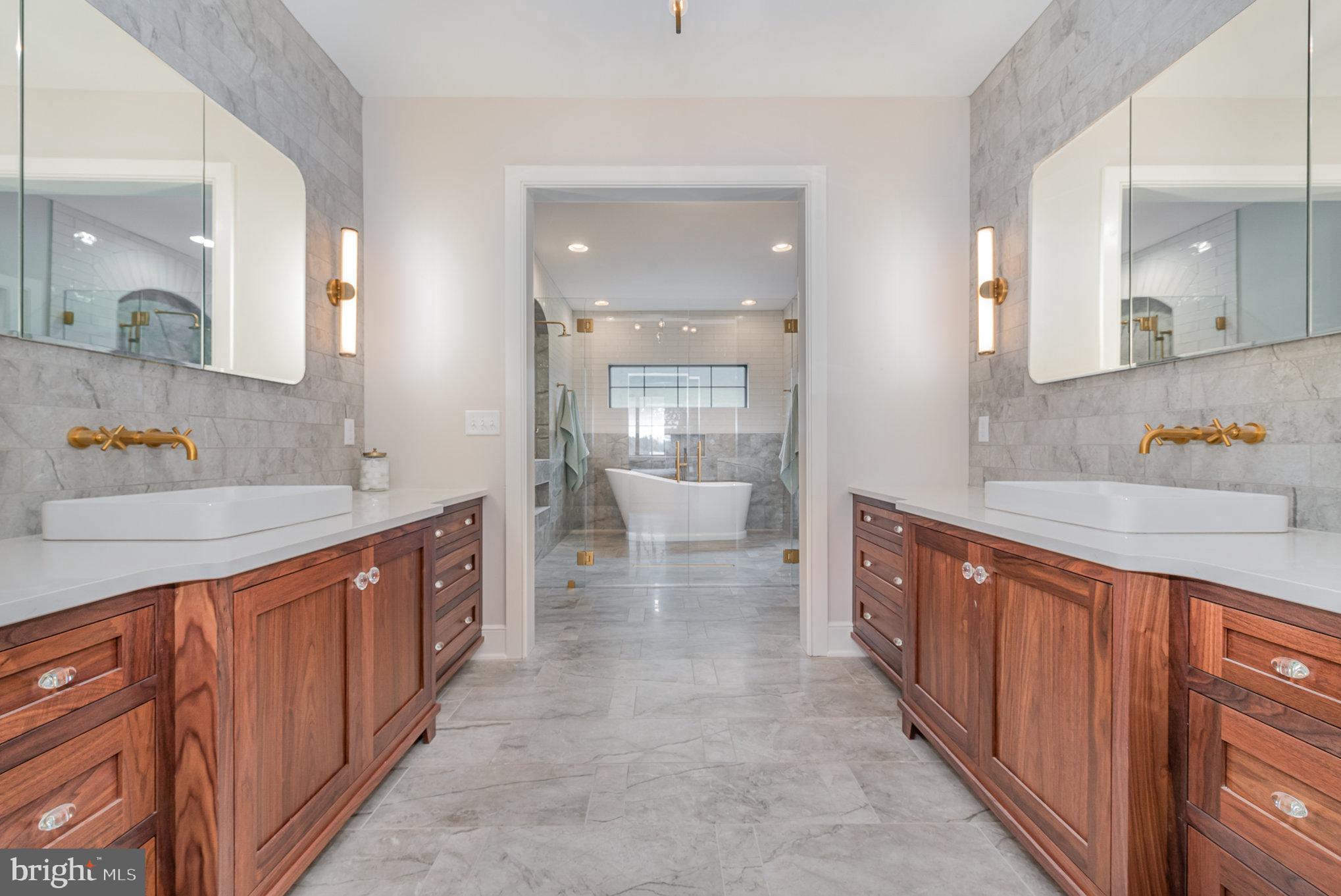 GLENDALE ESTATES - Residential