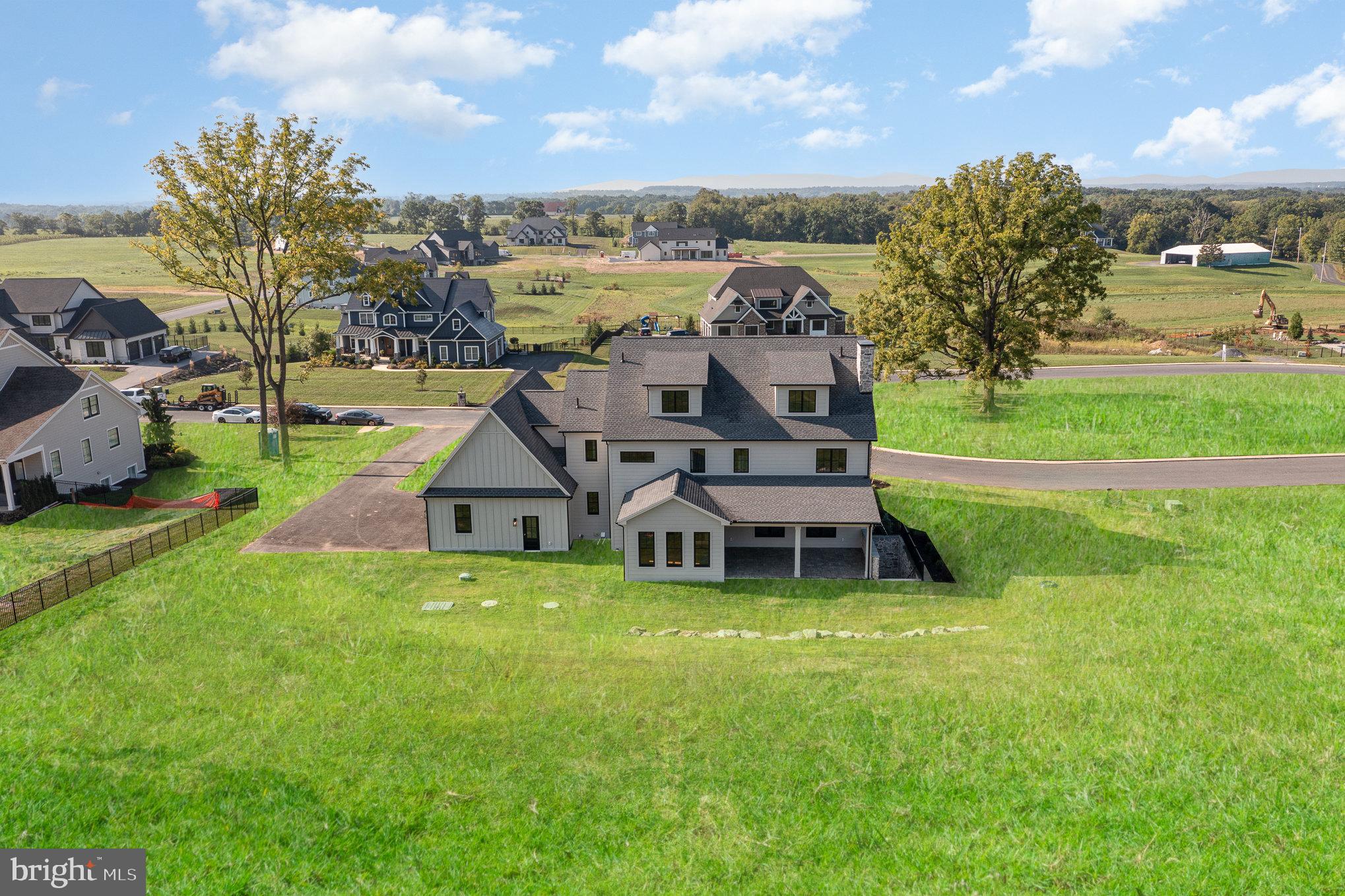 GLENDALE ESTATES - Residential