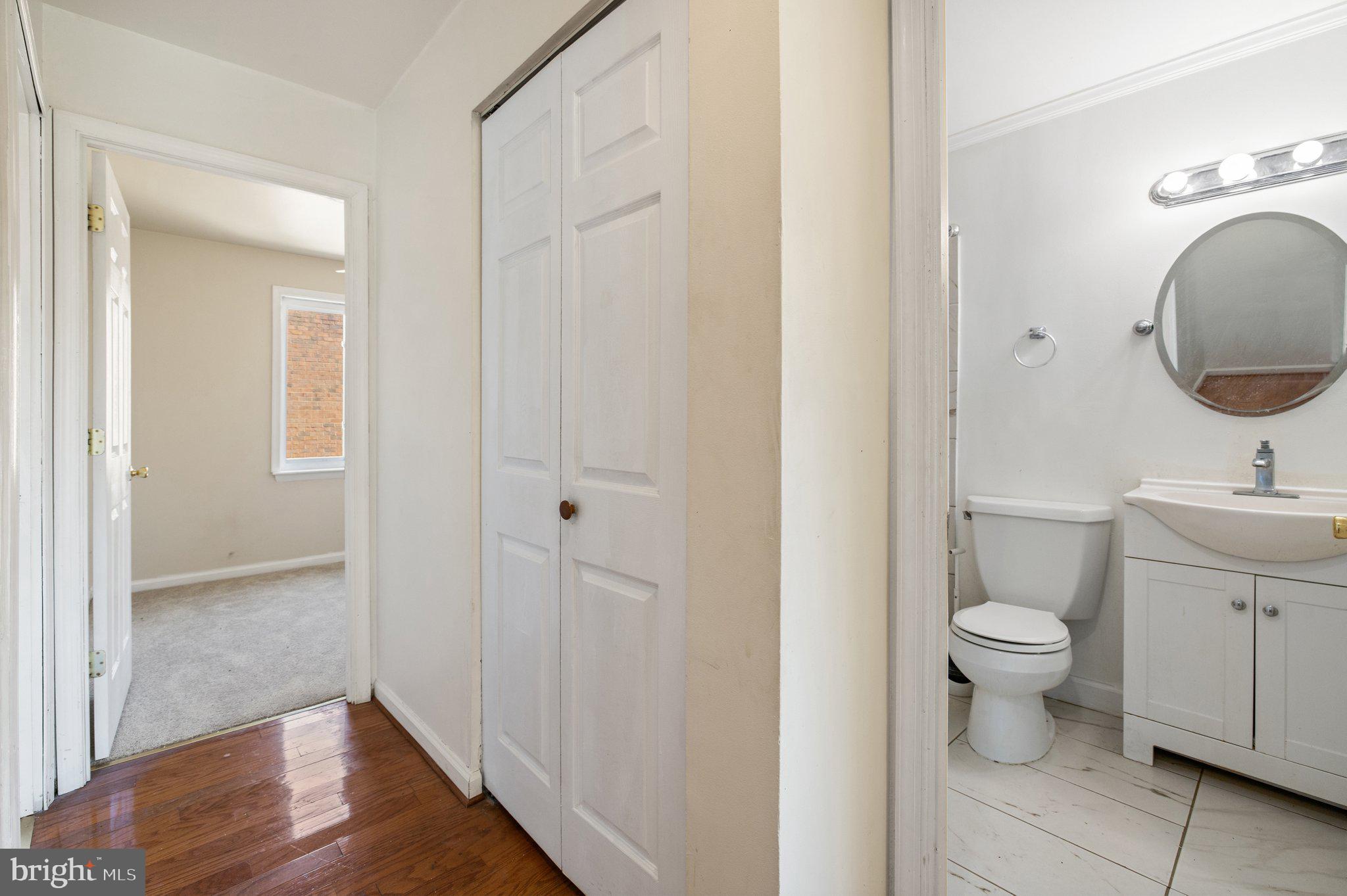 STEVENSON SQUARE - Residential