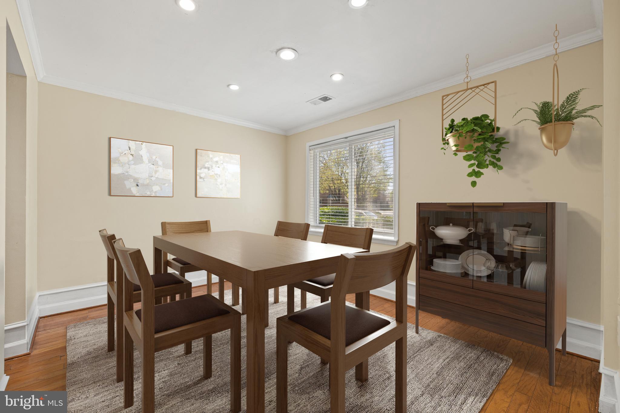 STEVENSON SQUARE - Residential