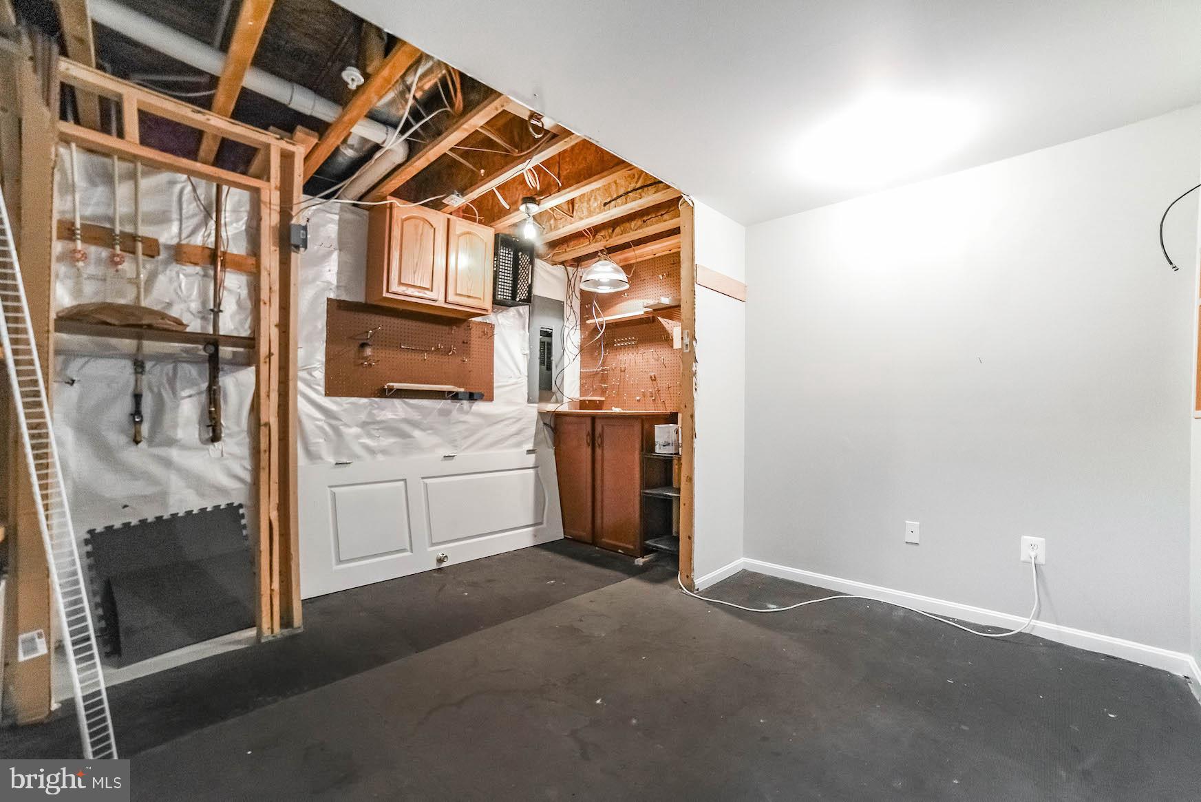 PEGG RUN TOWNHOMES - Residential