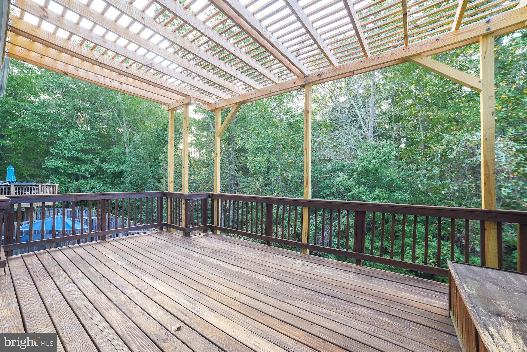 PEGG RUN TOWNHOMES - Residential