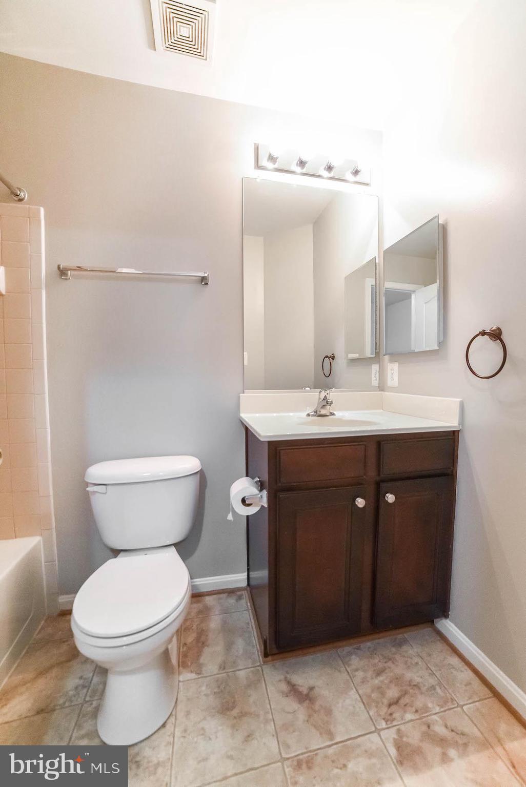 PEGG RUN TOWNHOMES - Residential