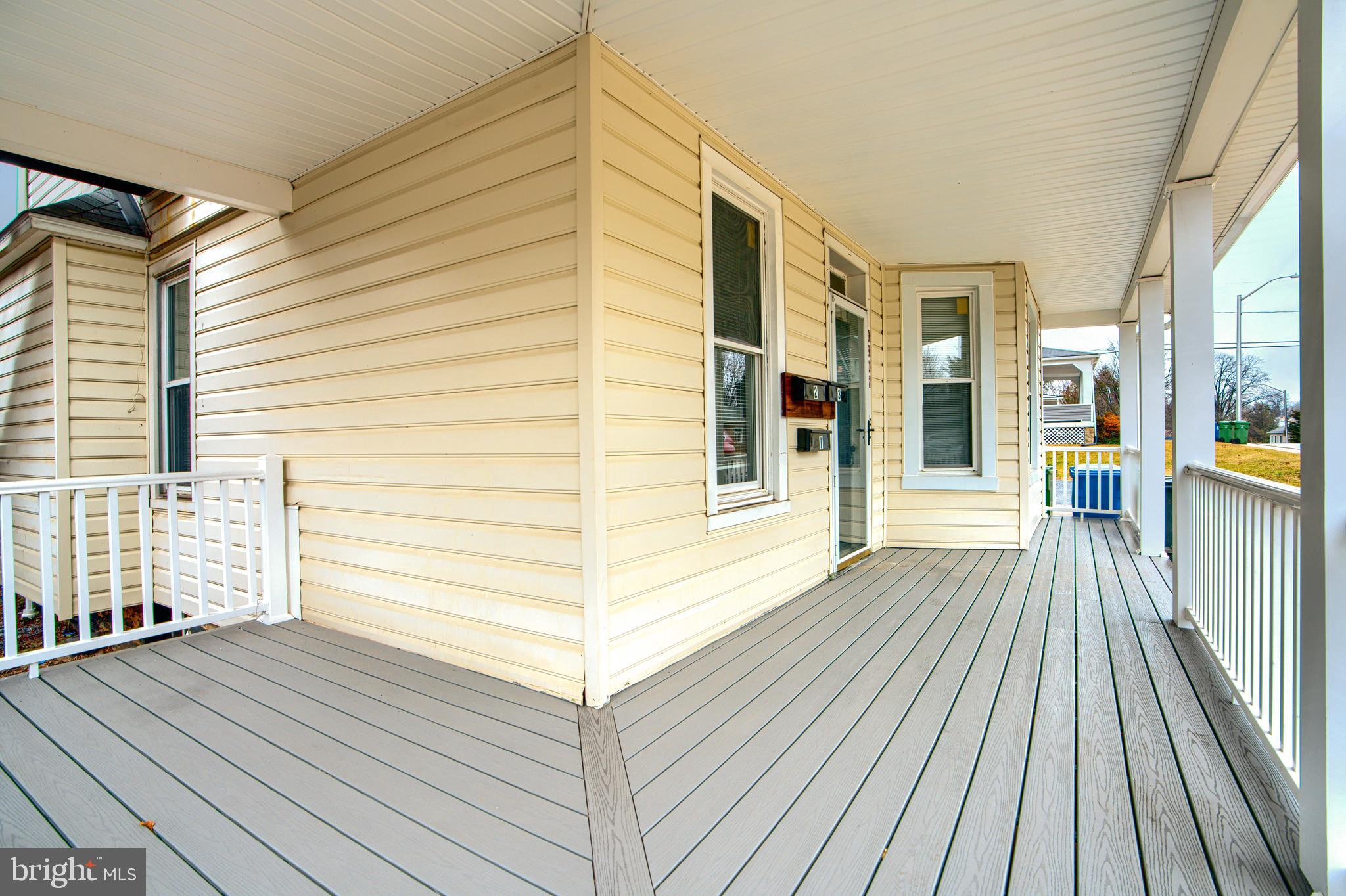 3807 FLEETWOOD AVENUE 2