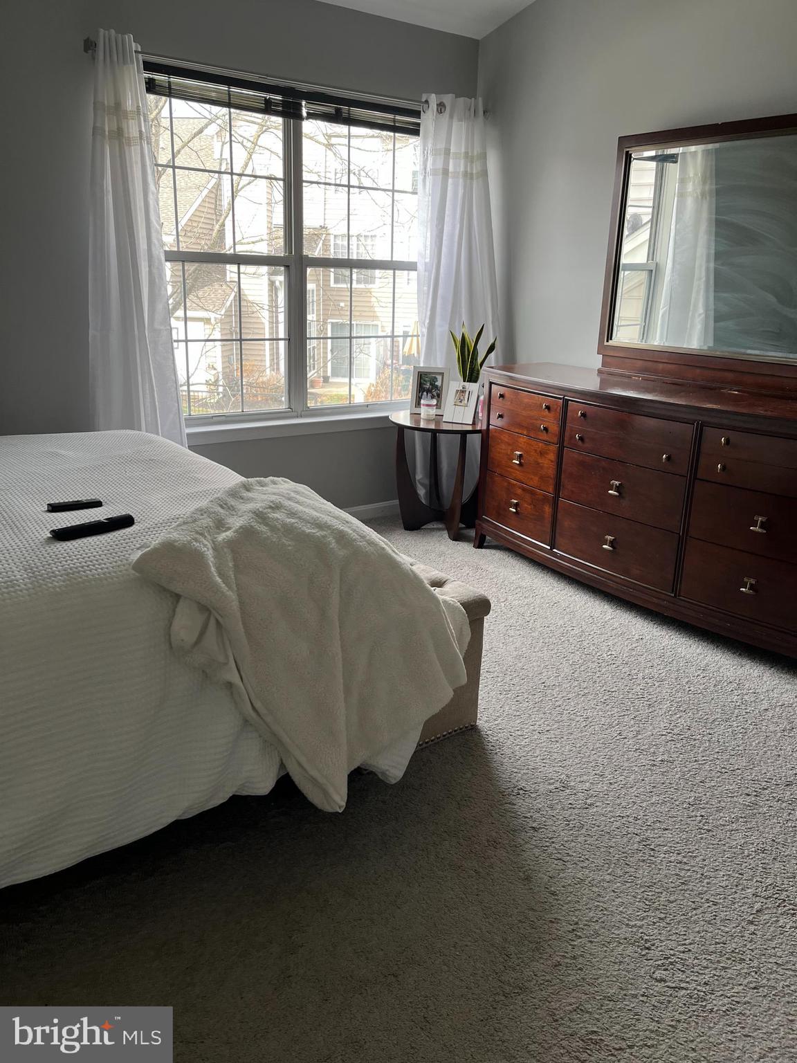 KINGS COUNCIL CONDO - Residential