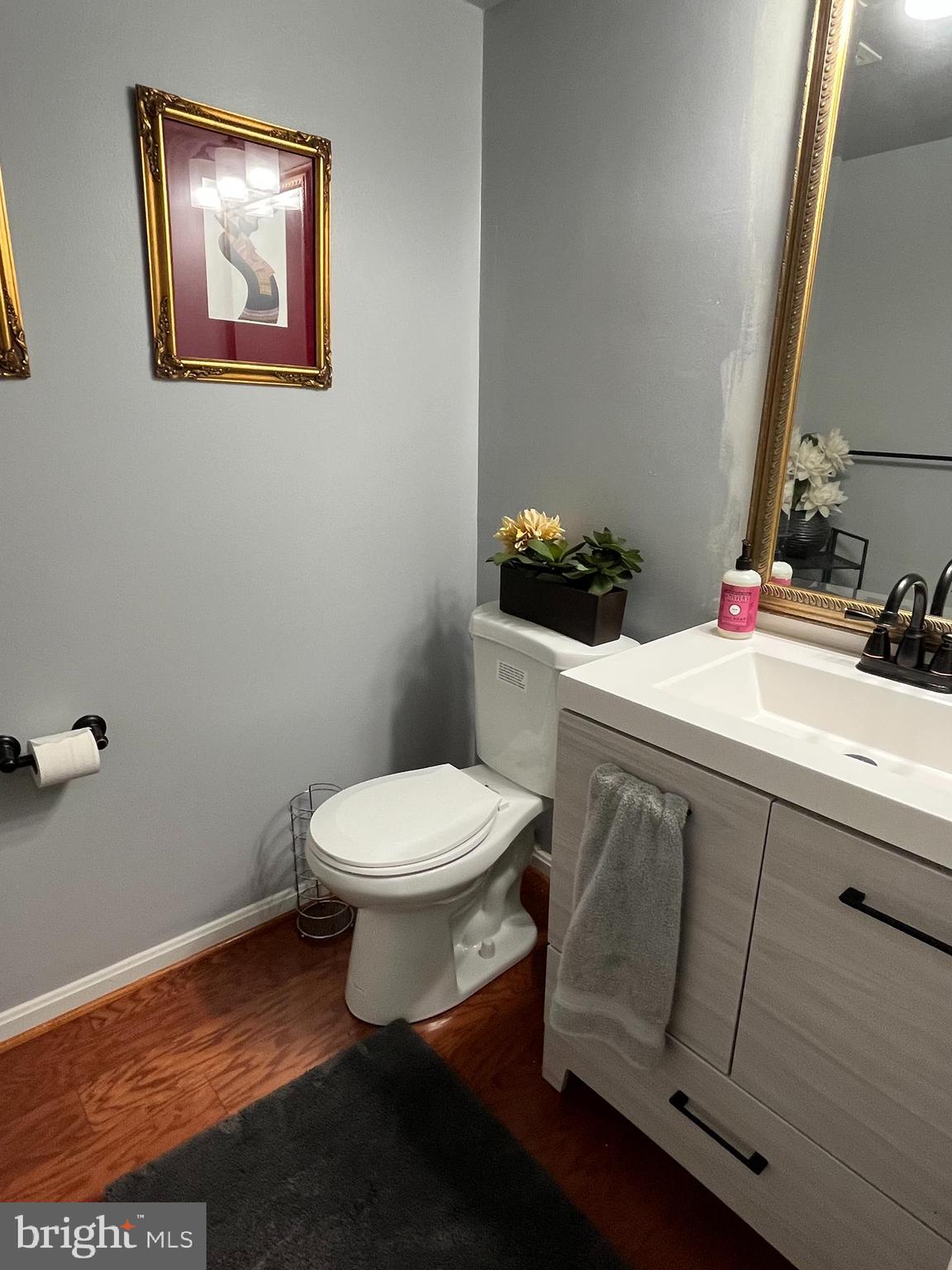 KINGS COUNCIL CONDO - Residential