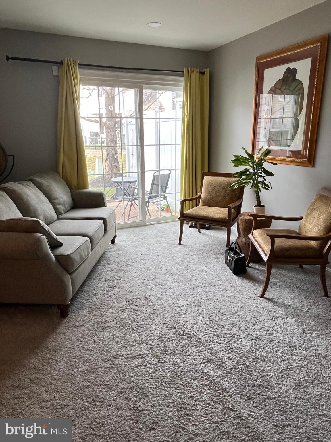 KINGS COUNCIL CONDO - Residential