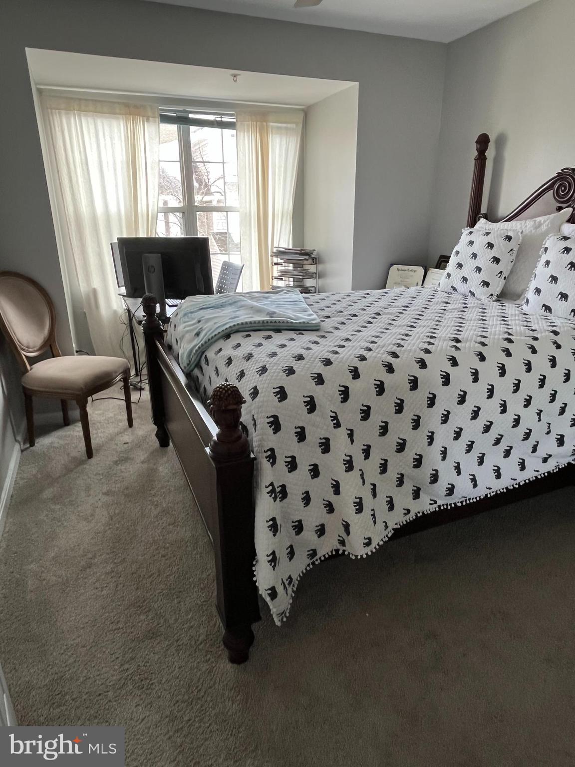 KINGS COUNCIL CONDO - Residential