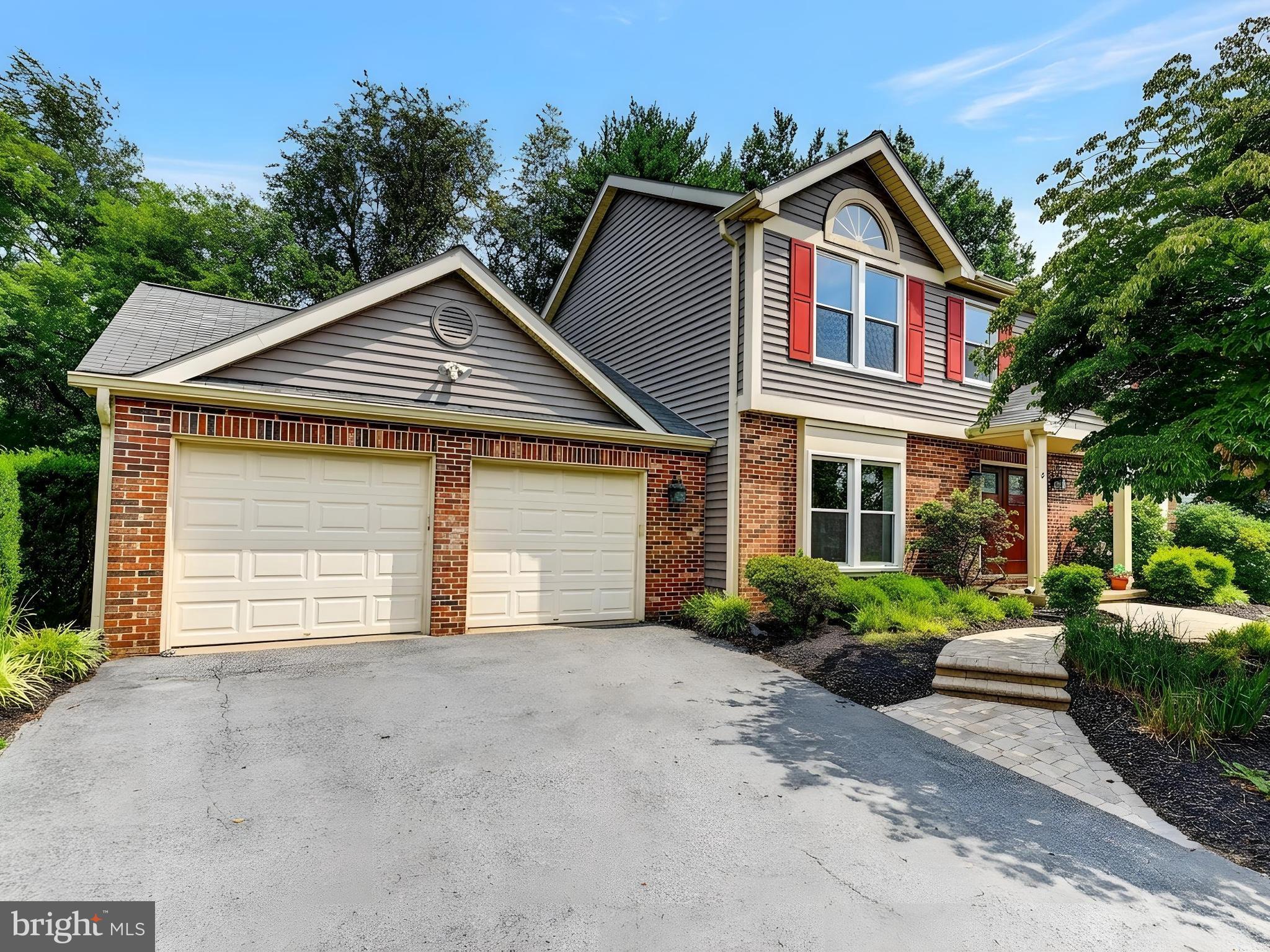 3 BIEHL COURT