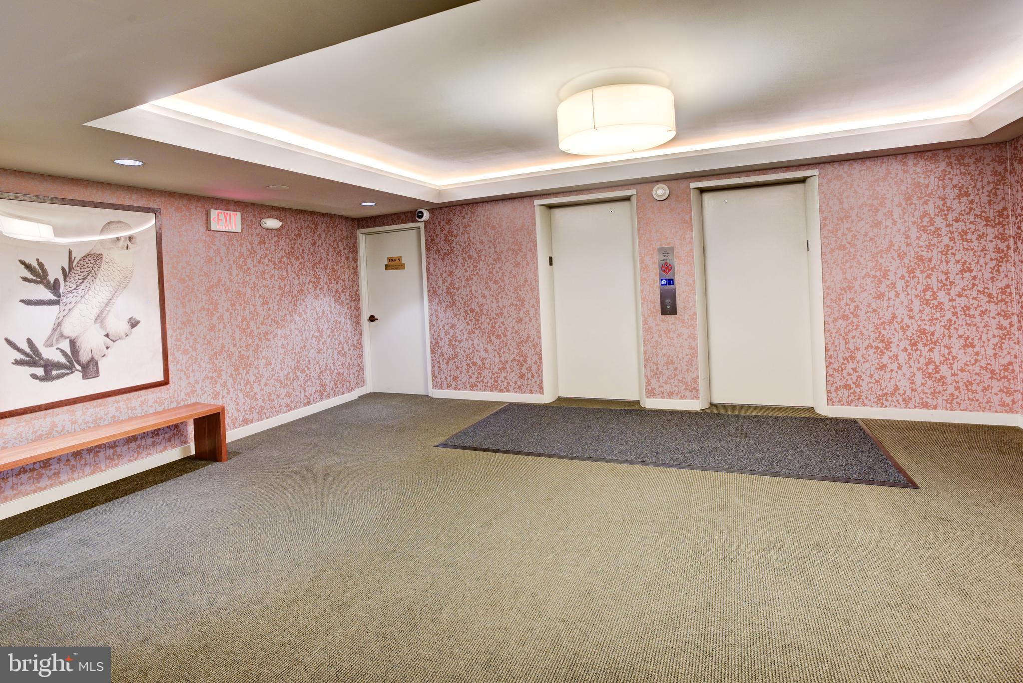 4100 CATHEDRAL AVENUE NW 512