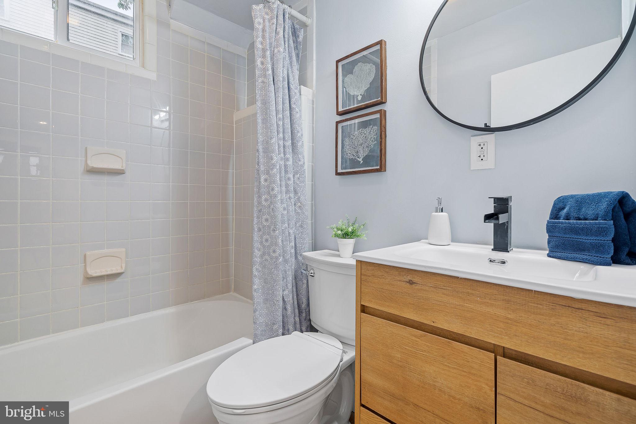 WINSTON GOVANS - Residential