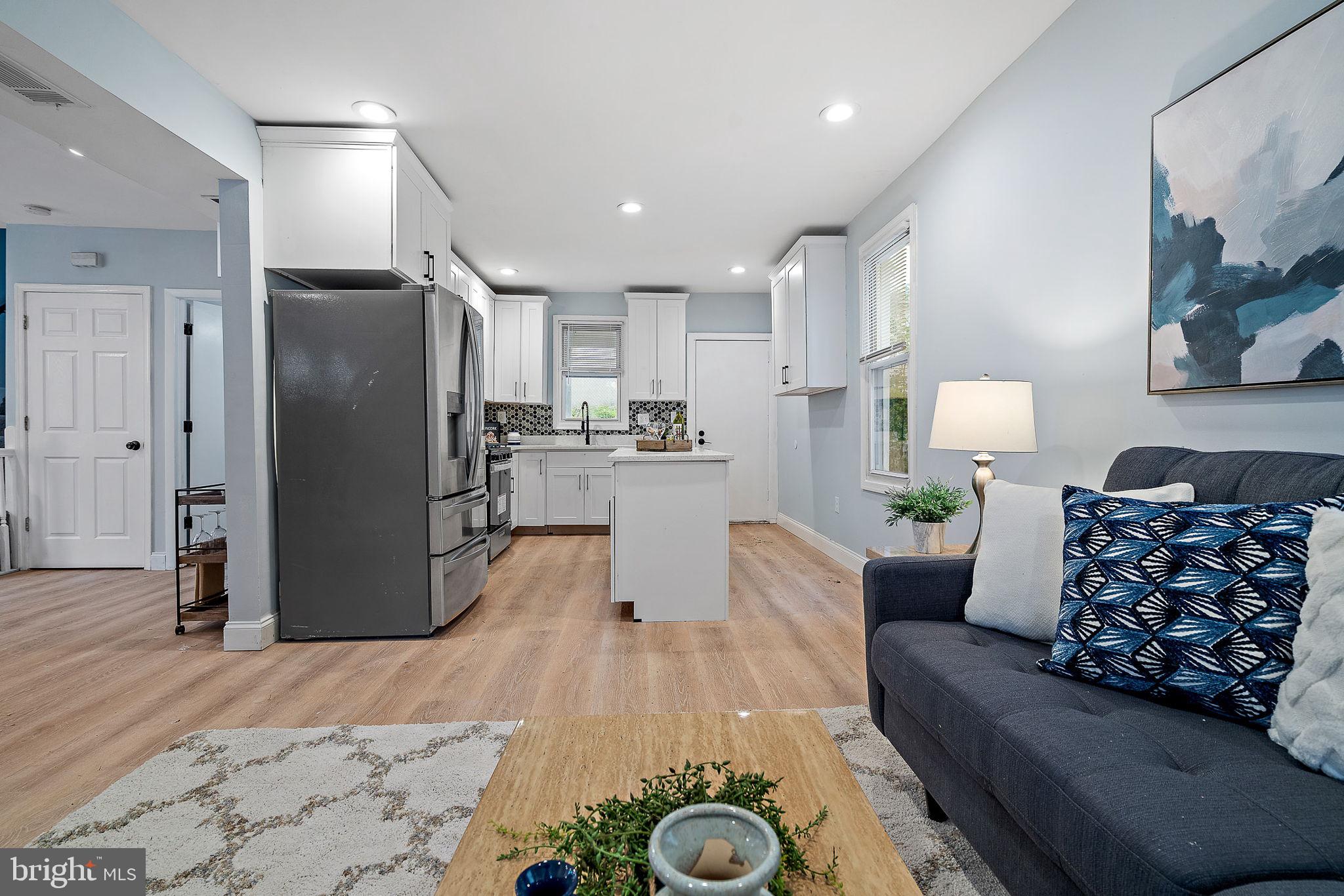 WINSTON GOVANS - Residential