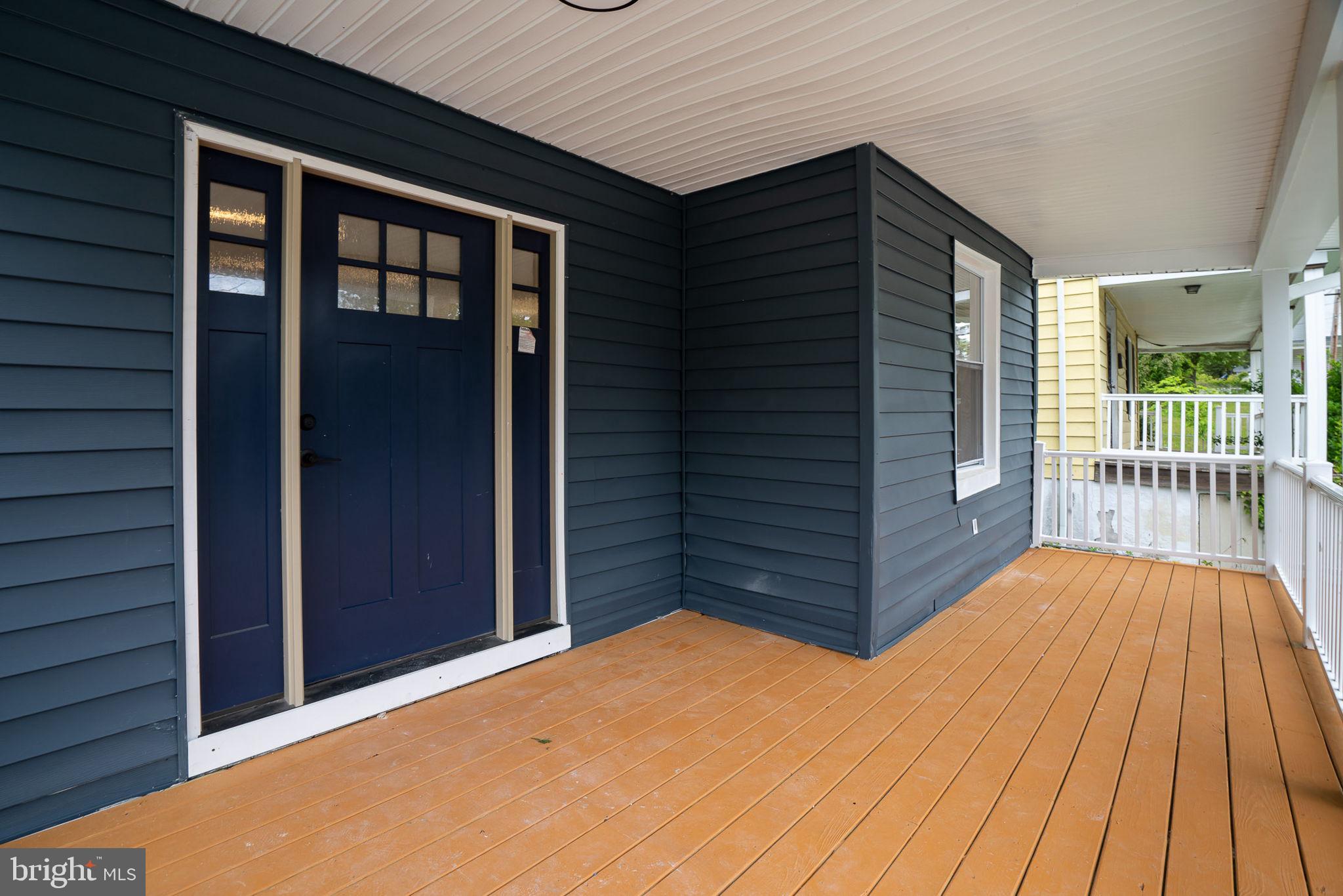 WINSTON GOVANS - Residential