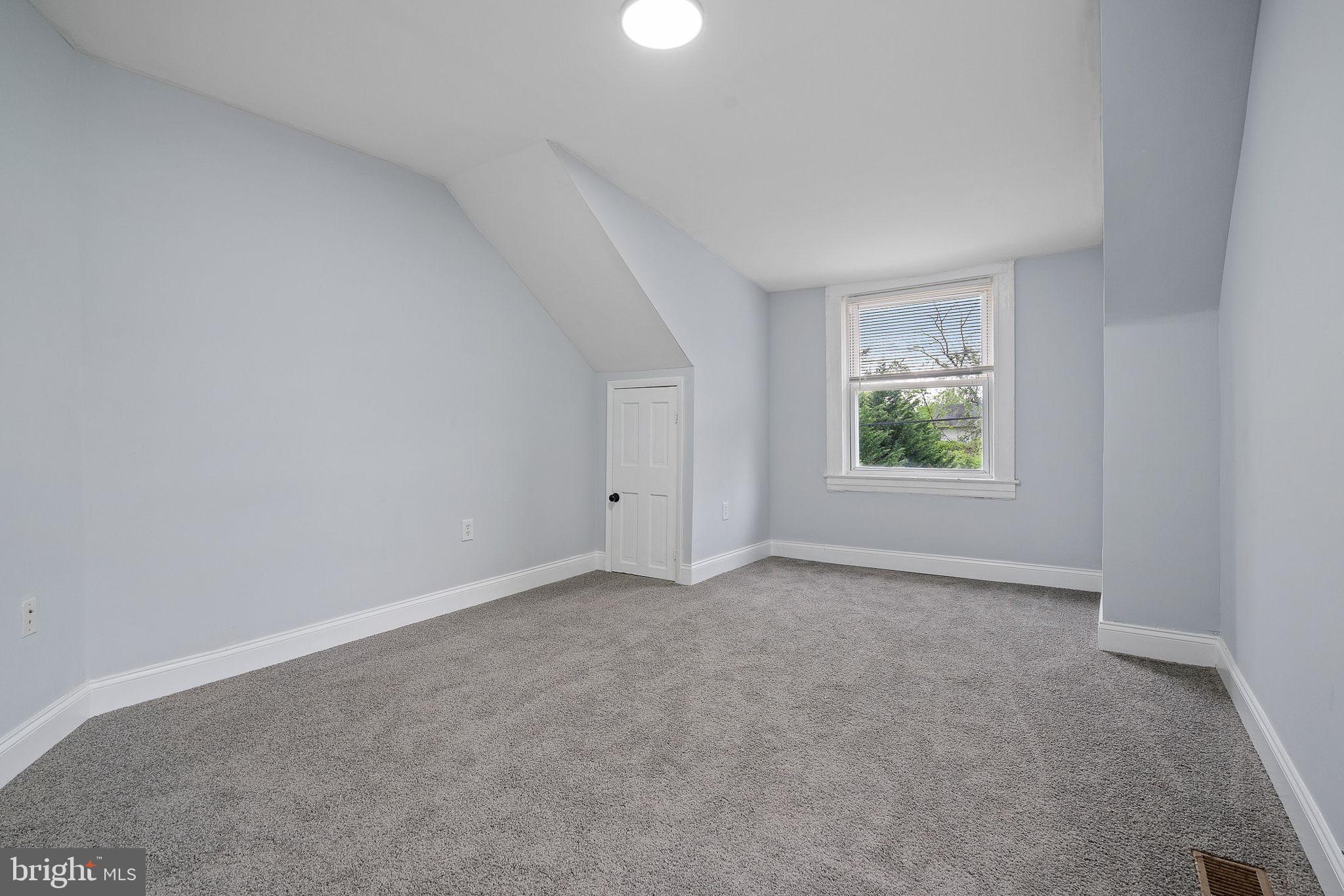 WINSTON GOVANS - Residential