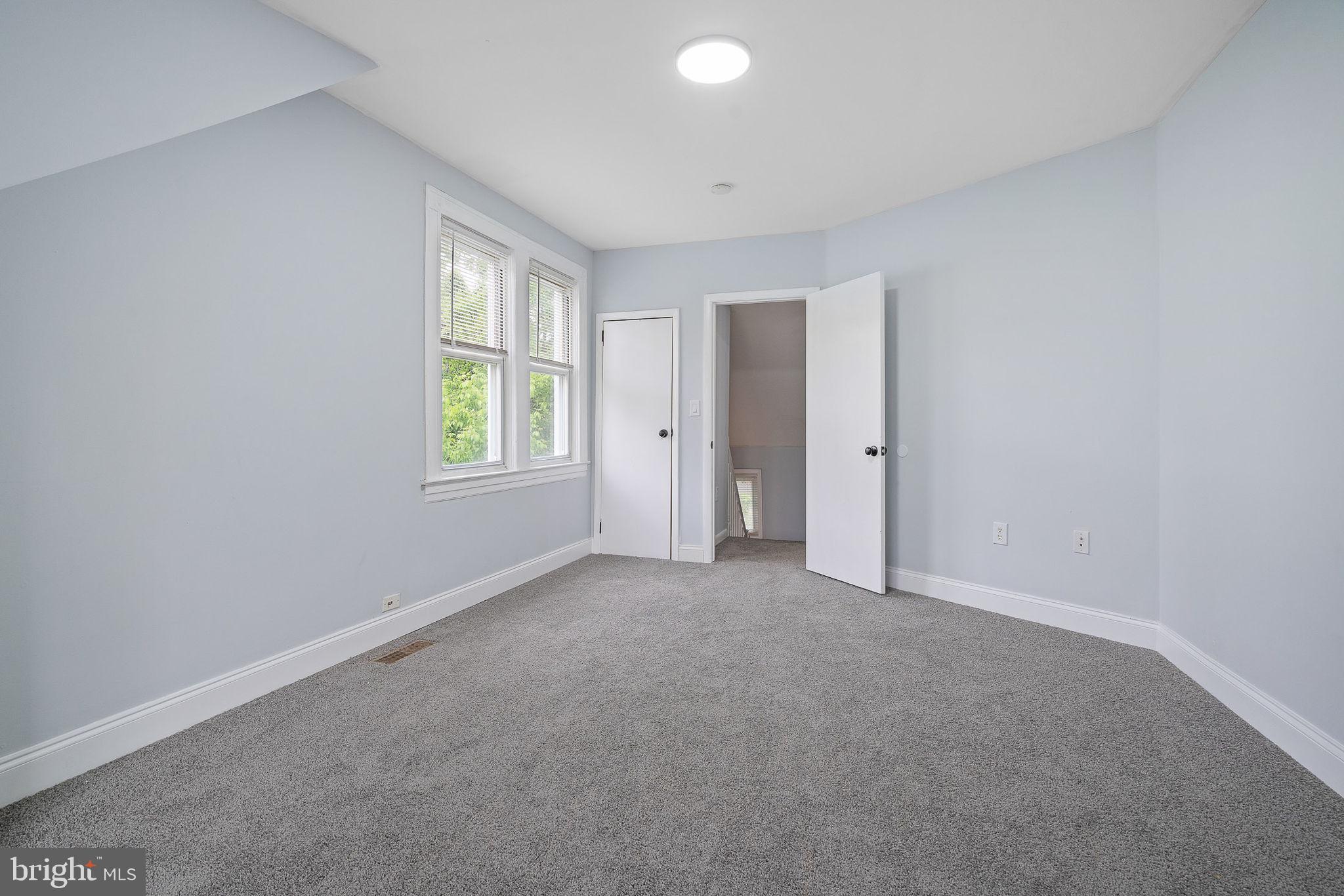 WINSTON GOVANS - Residential