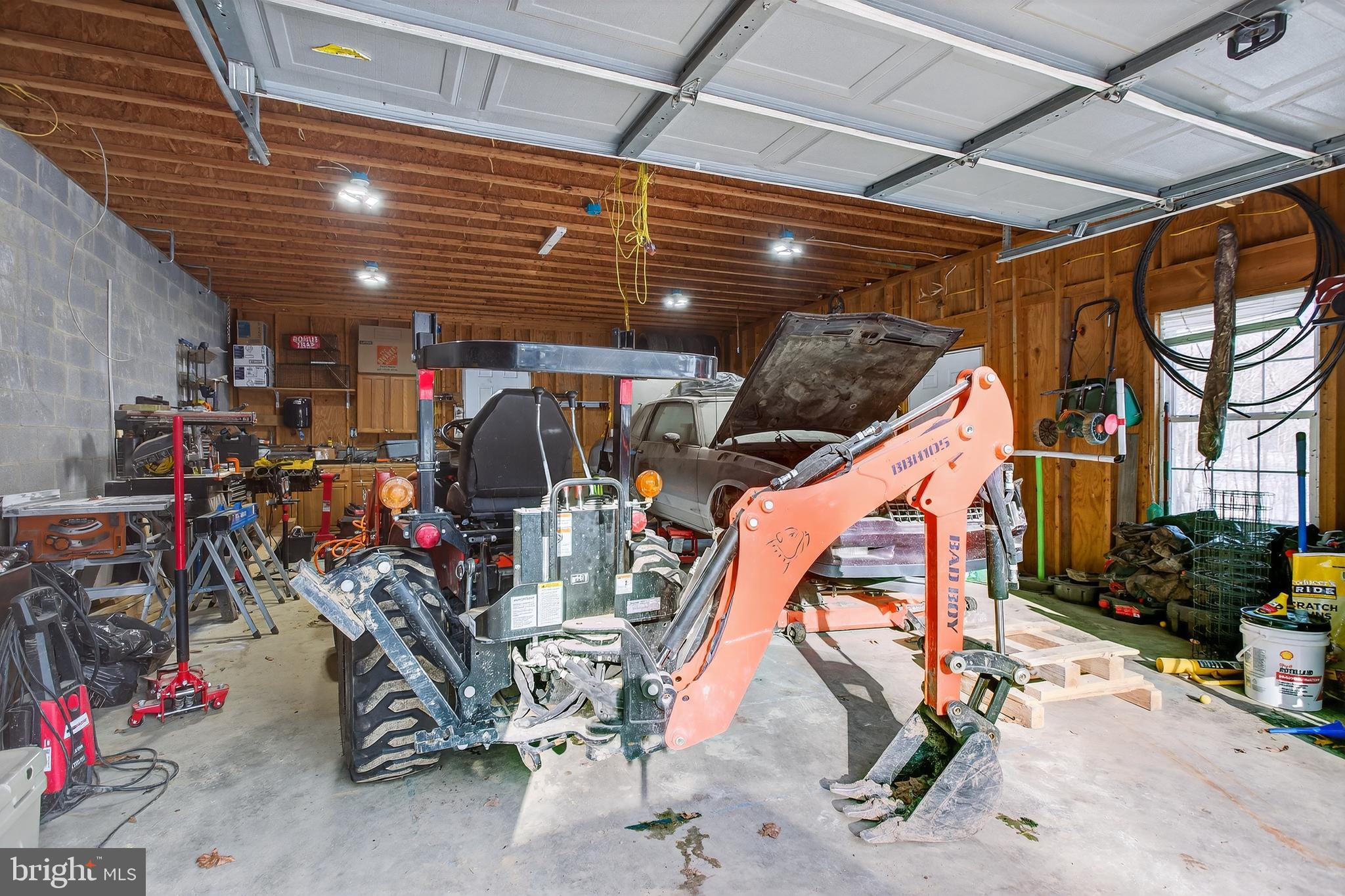 TIMBER RIDGE FARMS - Residential