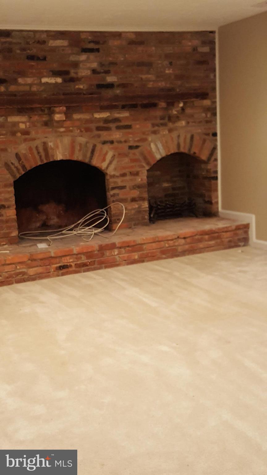 STONEHURST - Residential Lease