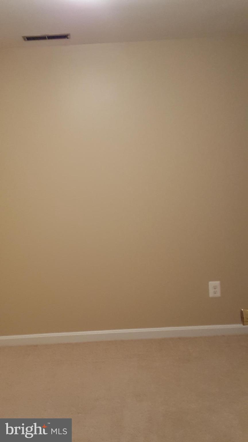 STONEHURST - Residential Lease