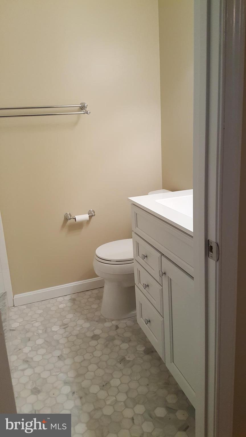 STONEHURST - Residential Lease