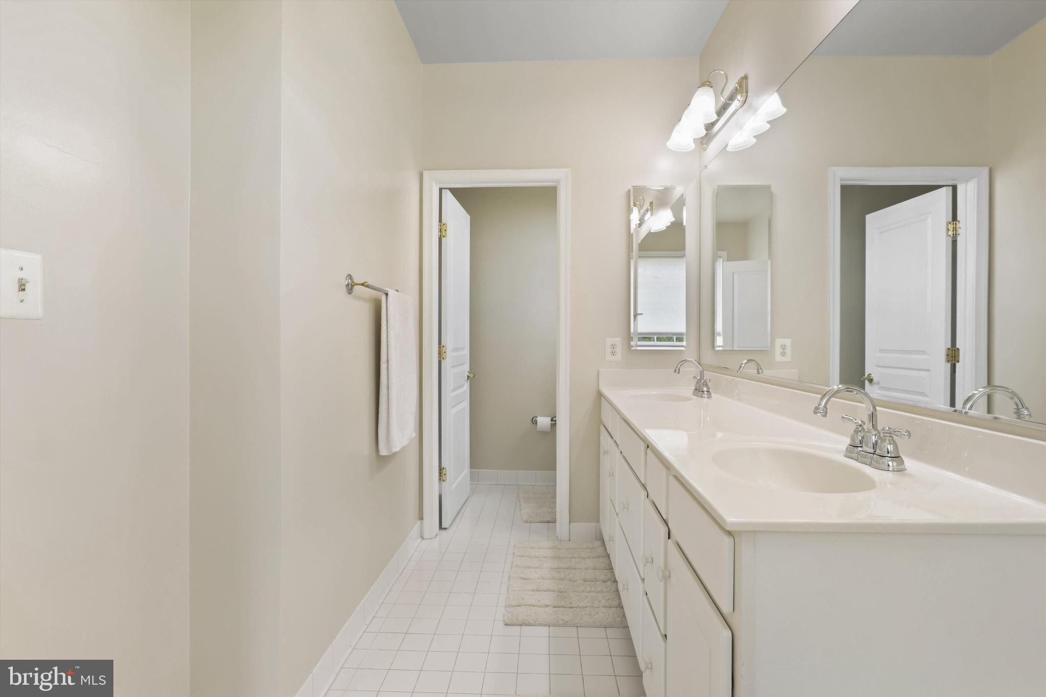 CAVANAUGH CROSSING - Residential