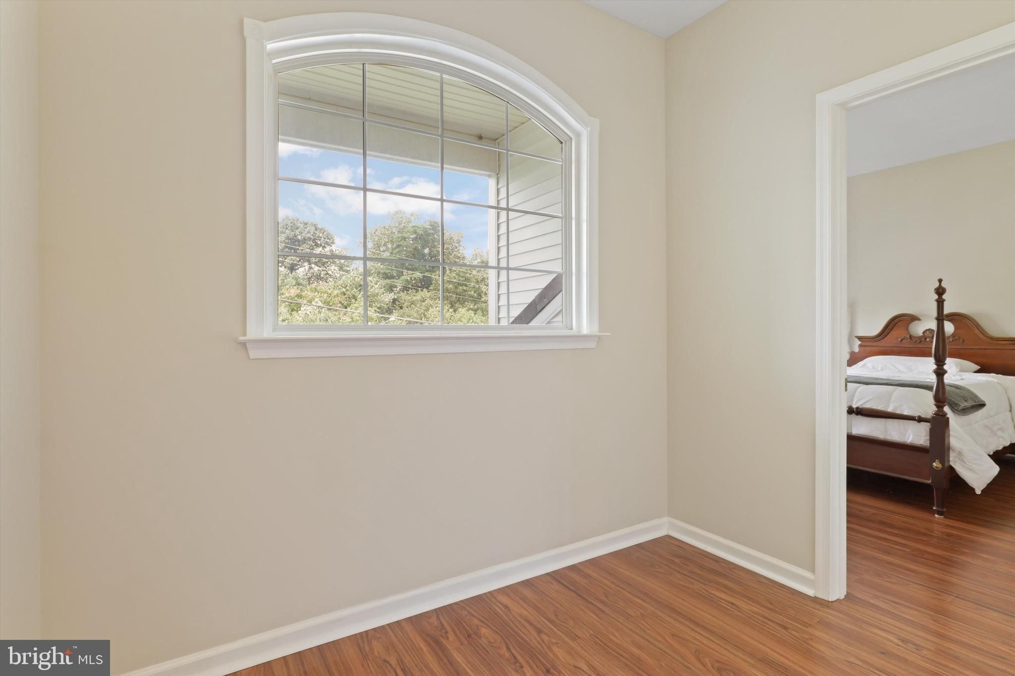 CAVANAUGH CROSSING - Residential