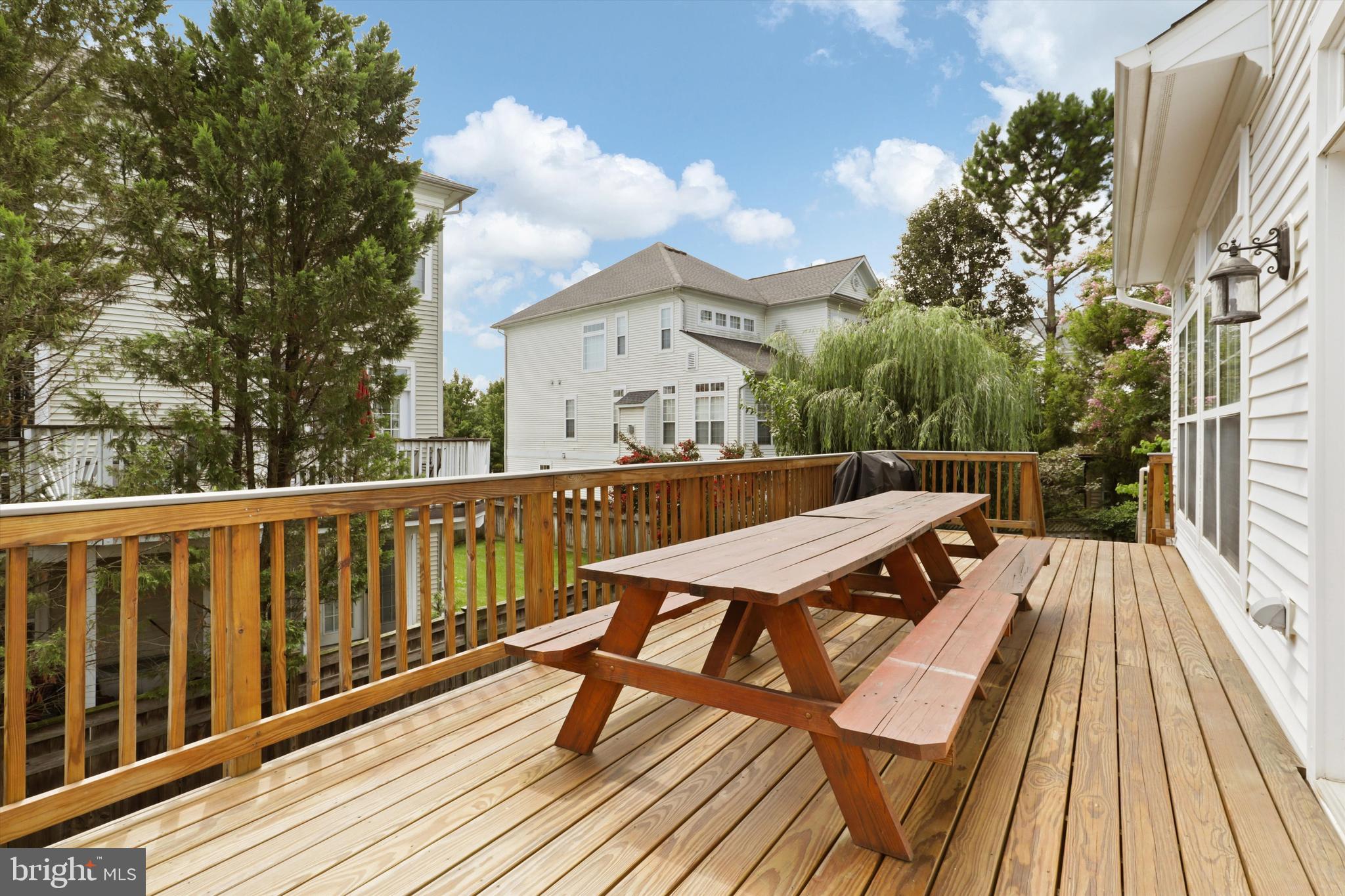 CAVANAUGH CROSSING - Residential