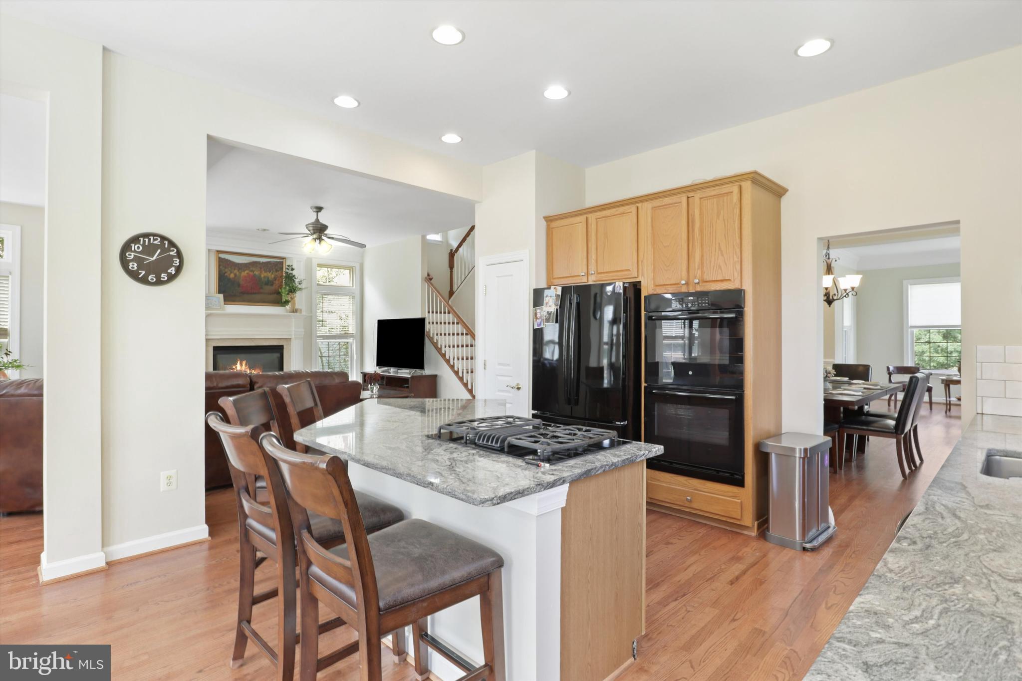 CAVANAUGH CROSSING - Residential