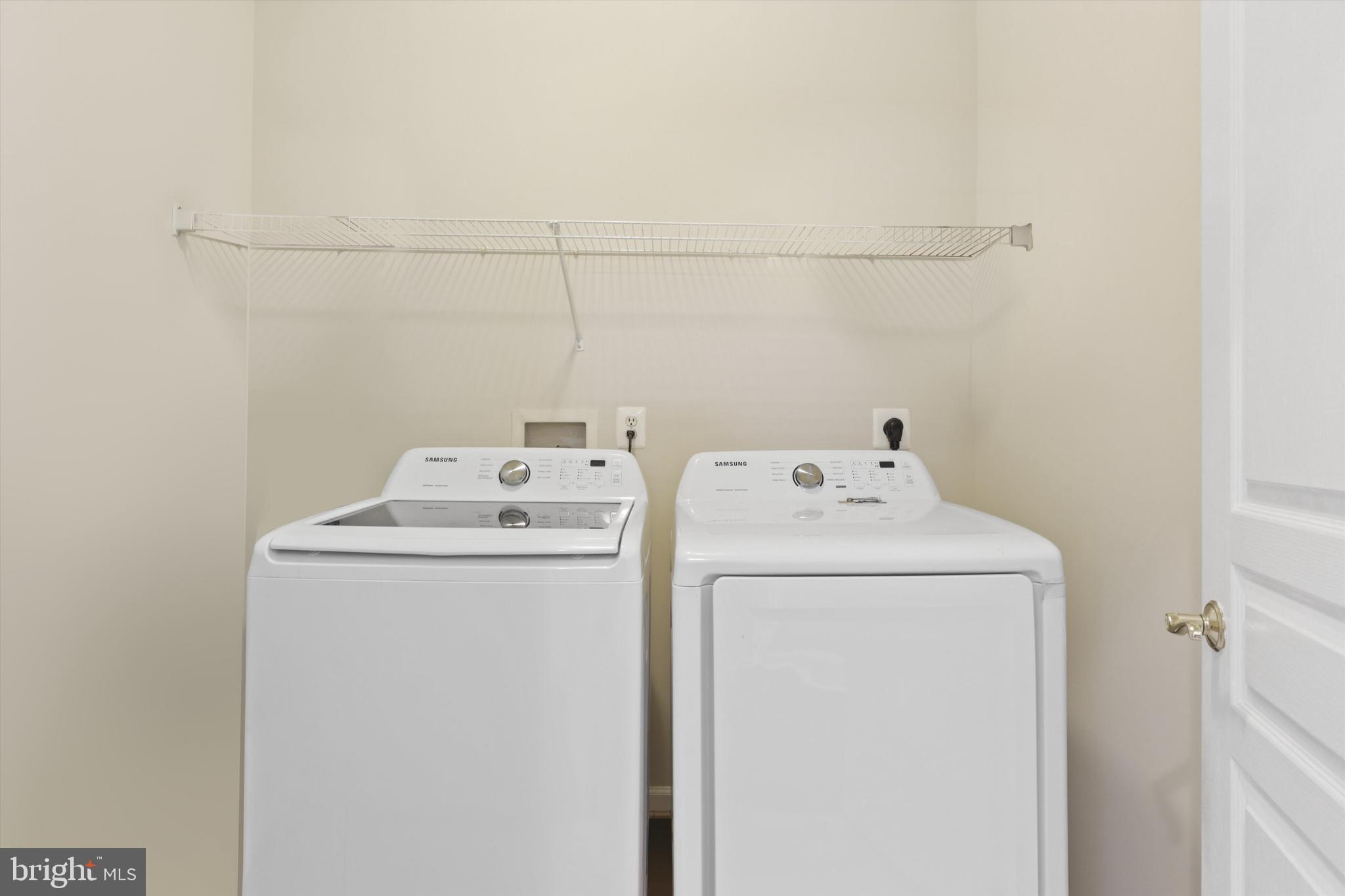 CAVANAUGH CROSSING - Residential