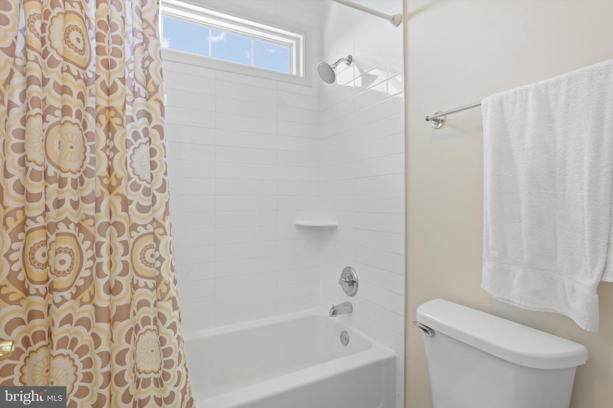 CAVANAUGH CROSSING - Residential