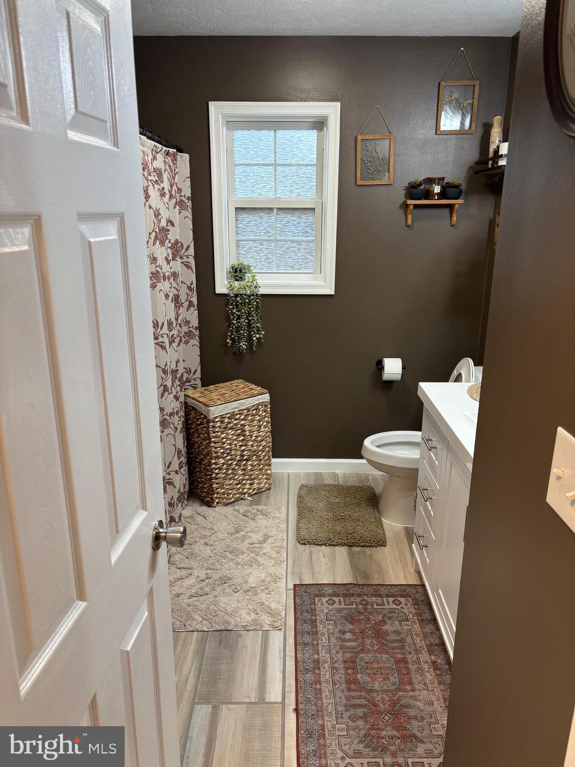 RIDGEFIELD - Residential